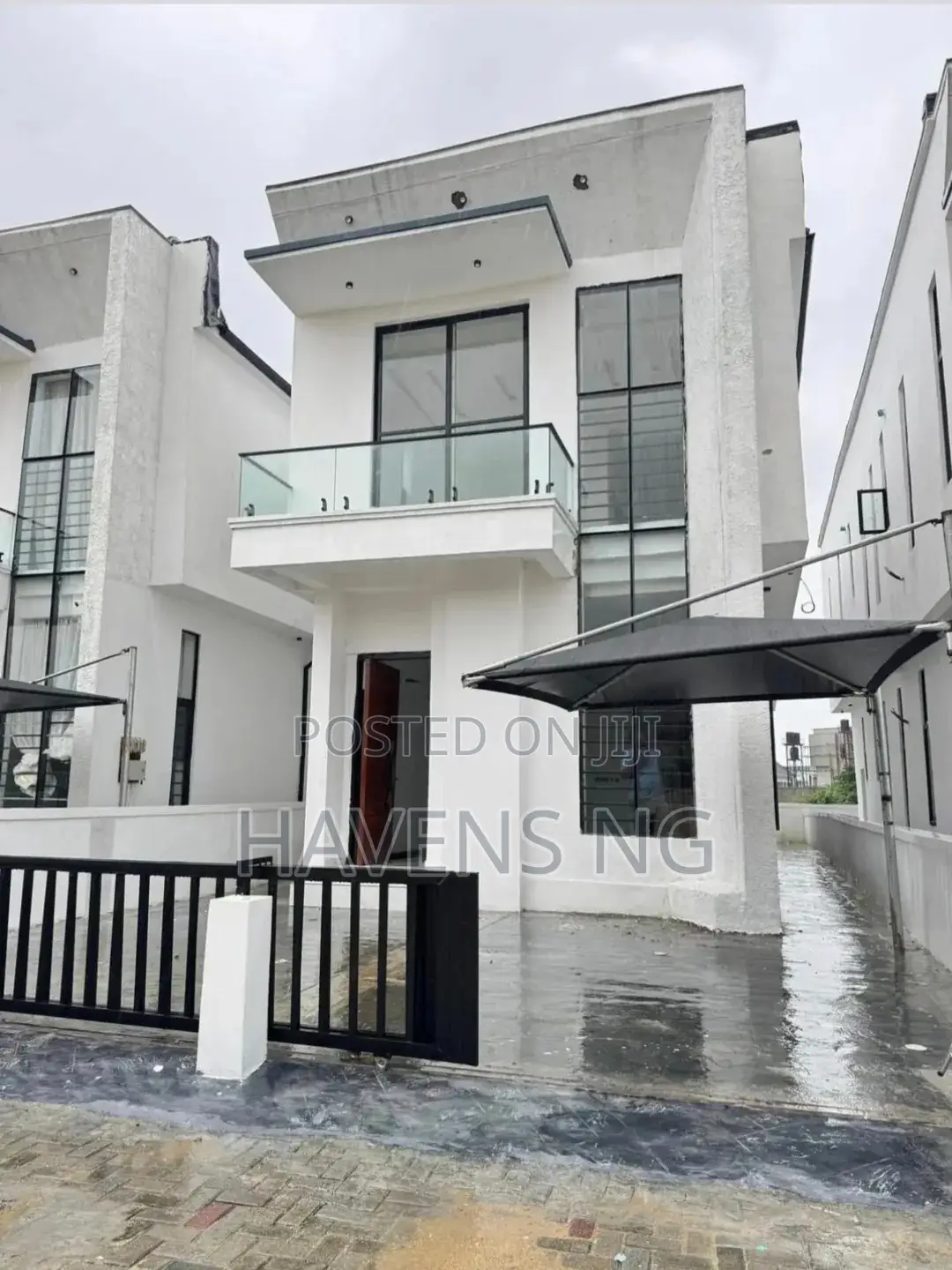 5bdrm Duplex in Sangotedo for sale in Sangotedo