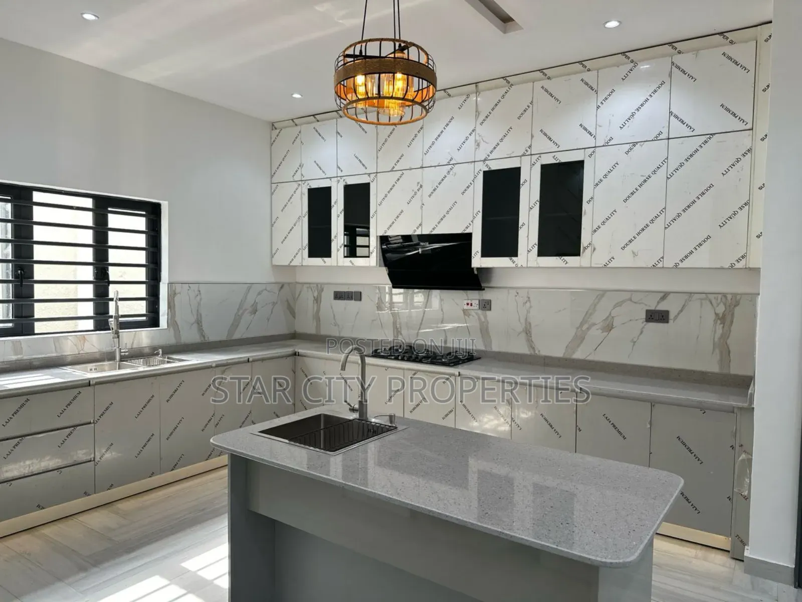 4bdrm Duplex in Maryland Ikeja Lagos, Shonibare Estate for sale in Shonibare Estate