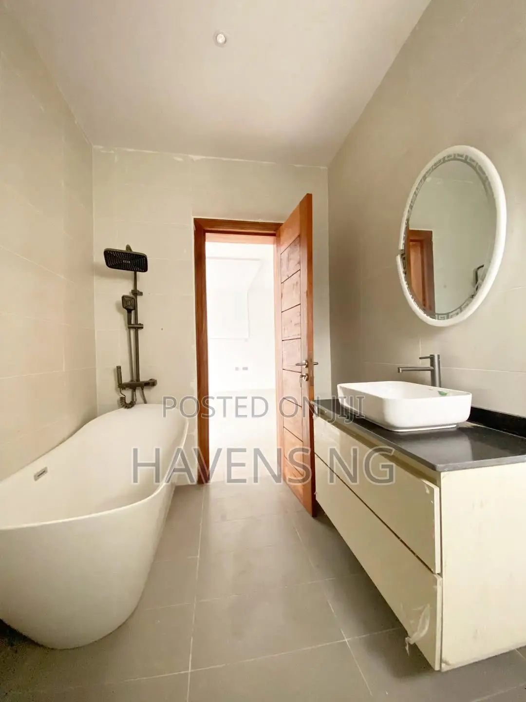 4bdrm Maisonette in Victoria Island Extension for sale in Victoria Island Extension