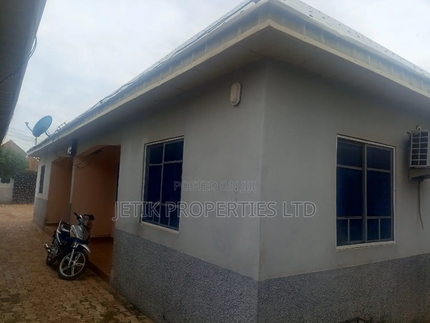 7bdrm Block of Flats in School Lane, Makurdi for sale in Makurdi