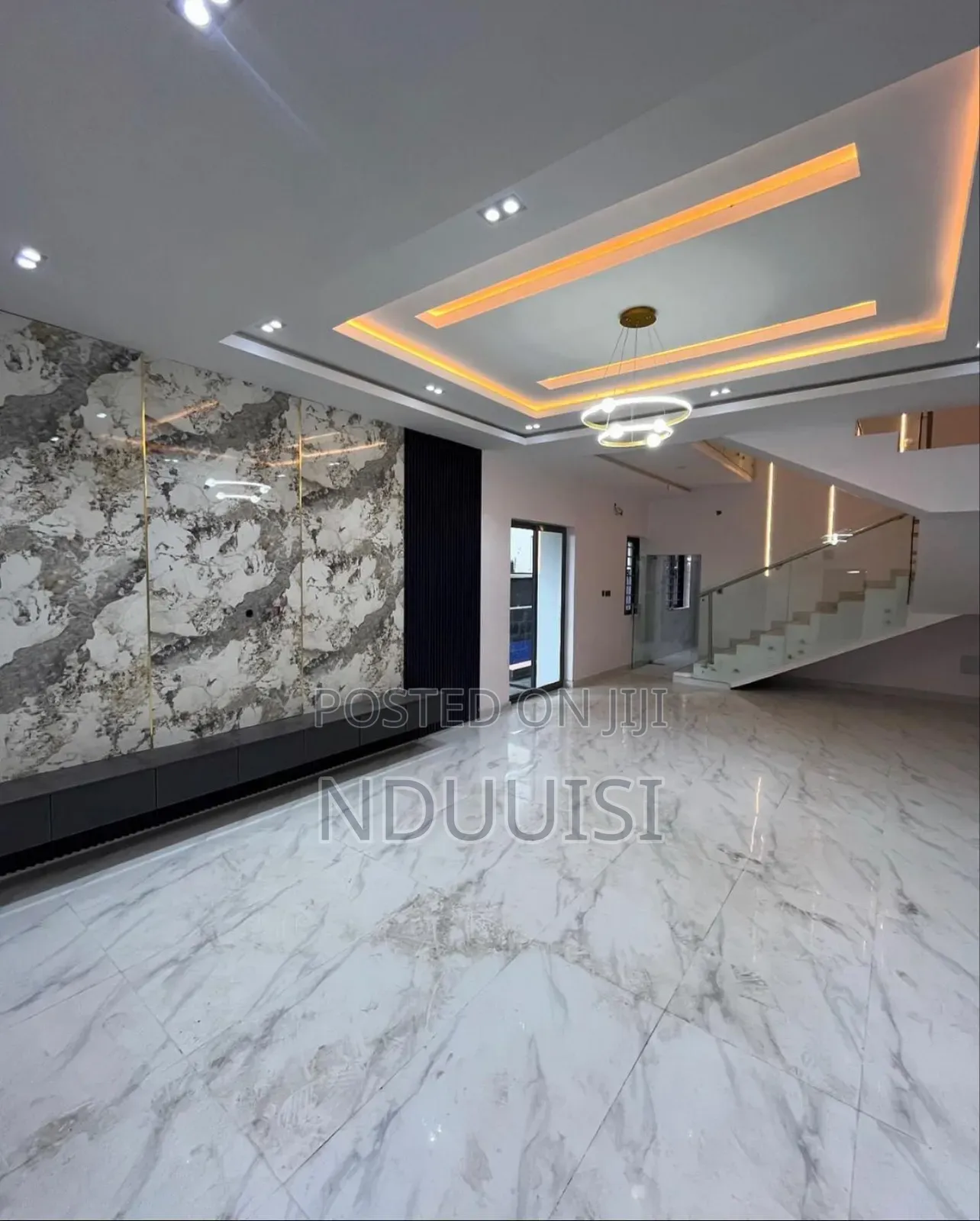 5bdrm Duplex in Ologolo for sale in Ologolo