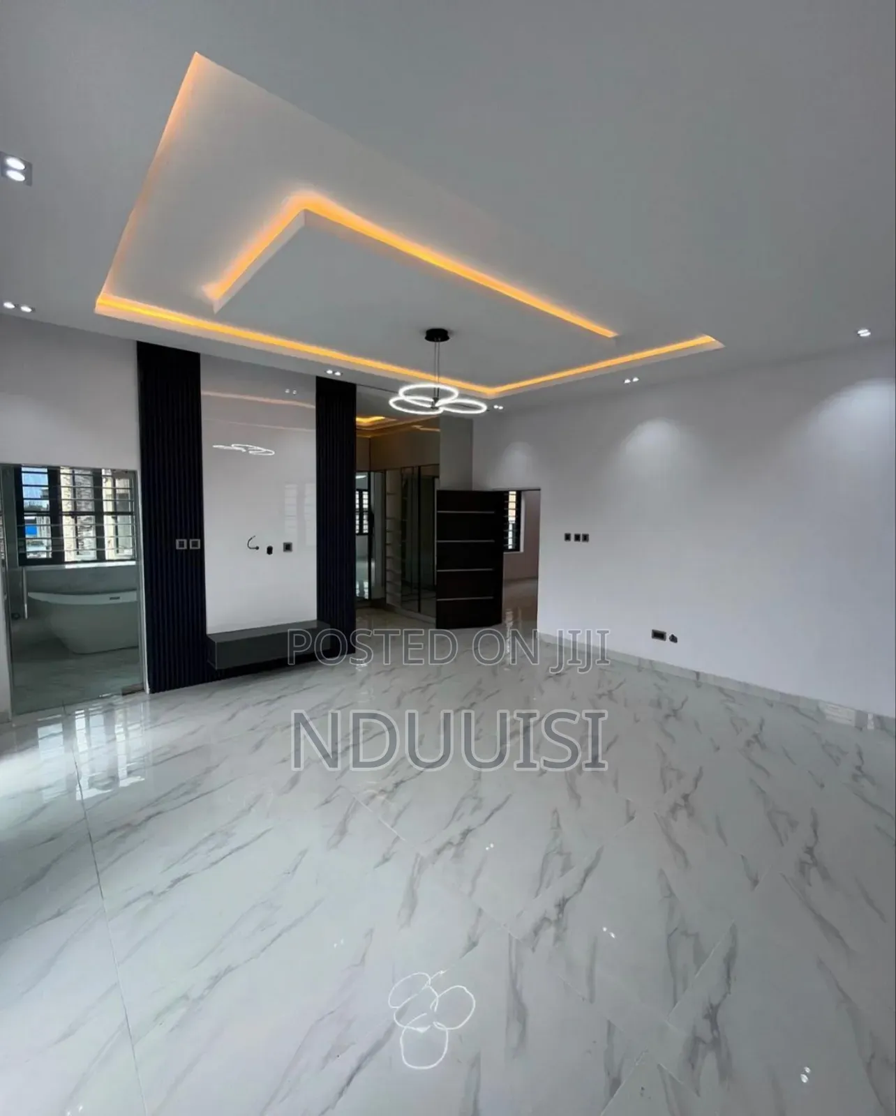 5bdrm Duplex in Ologolo for sale in Ologolo
