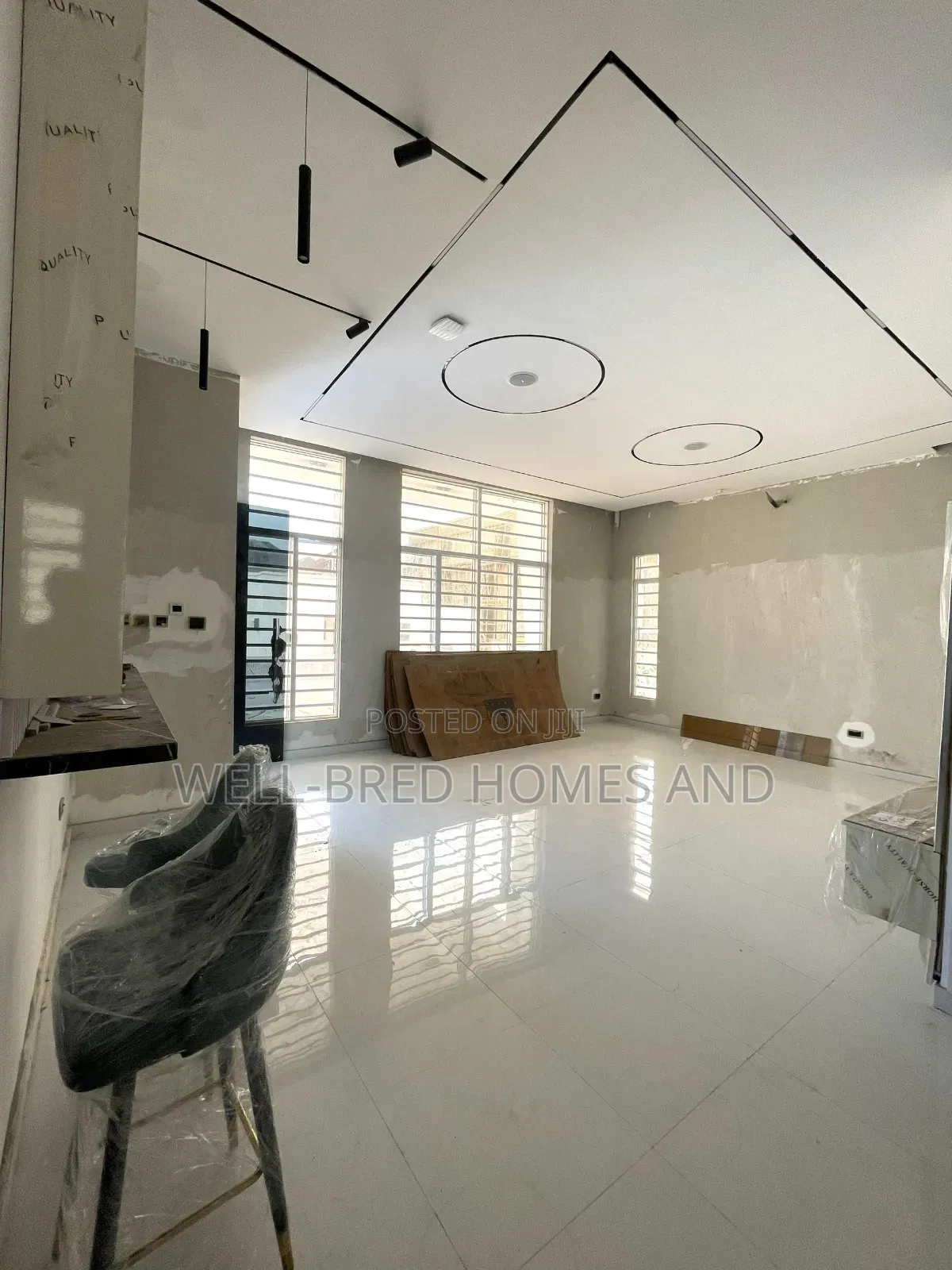 5bdrm Duplex in Chevron Lekki Lagos for sale in Lekki