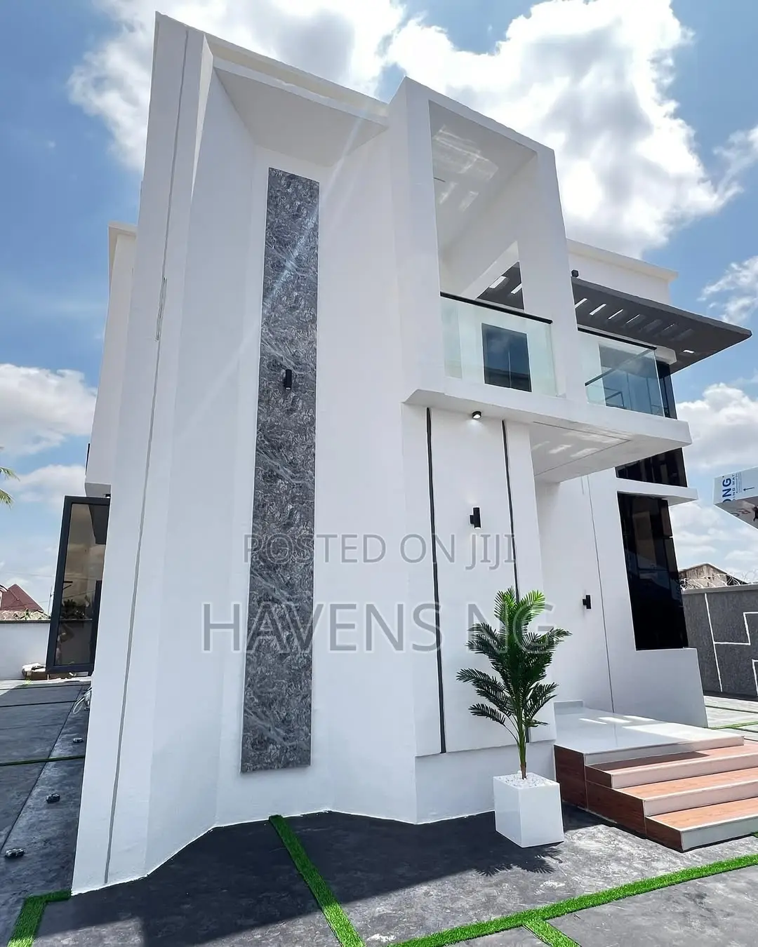 4bdrm Duplex in Oluyole for sale in Oluyole