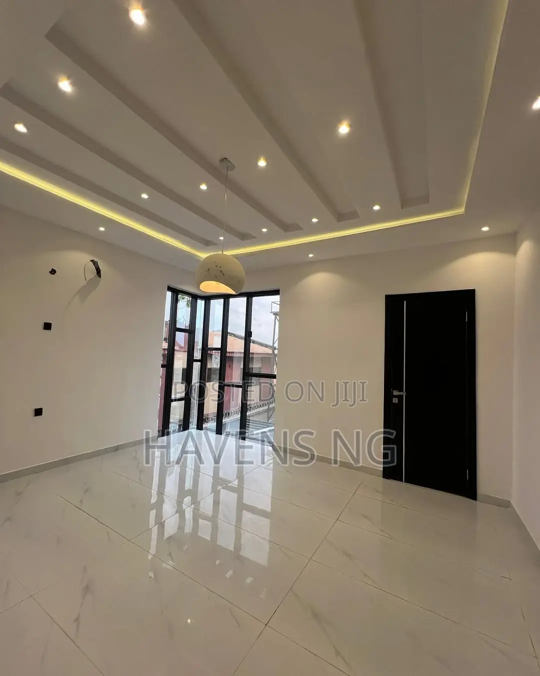 4bdrm Duplex in Oluyole for sale in Oluyole