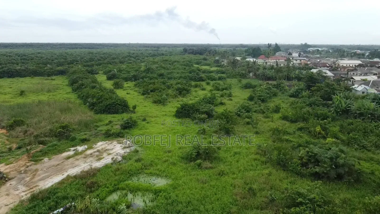 100 Acres Land With Expressway Frontage in Ibeju