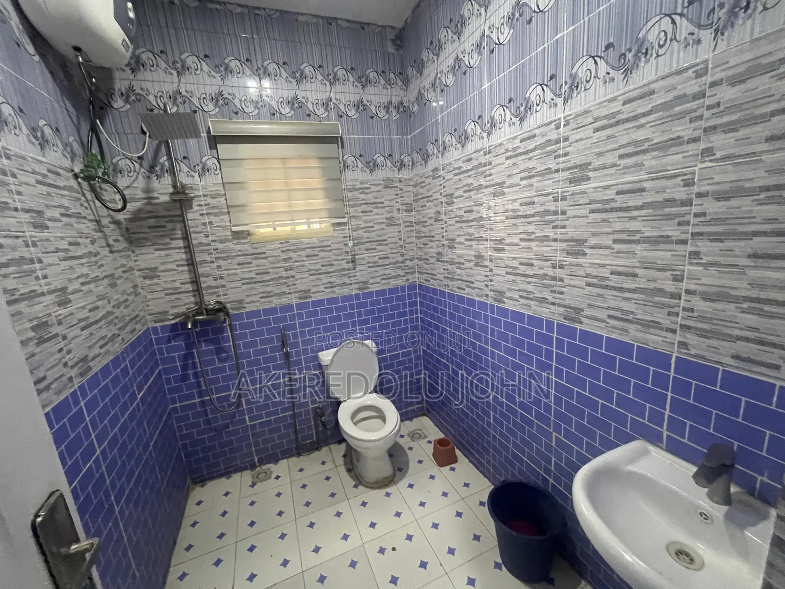5bdrm Bungalow in Dakwo District for sale in Dakwo District