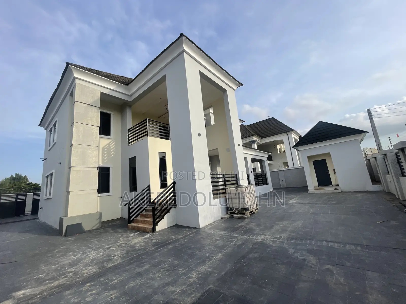 4bdrm Duplex in Dakwo District for sale in Dakwo District