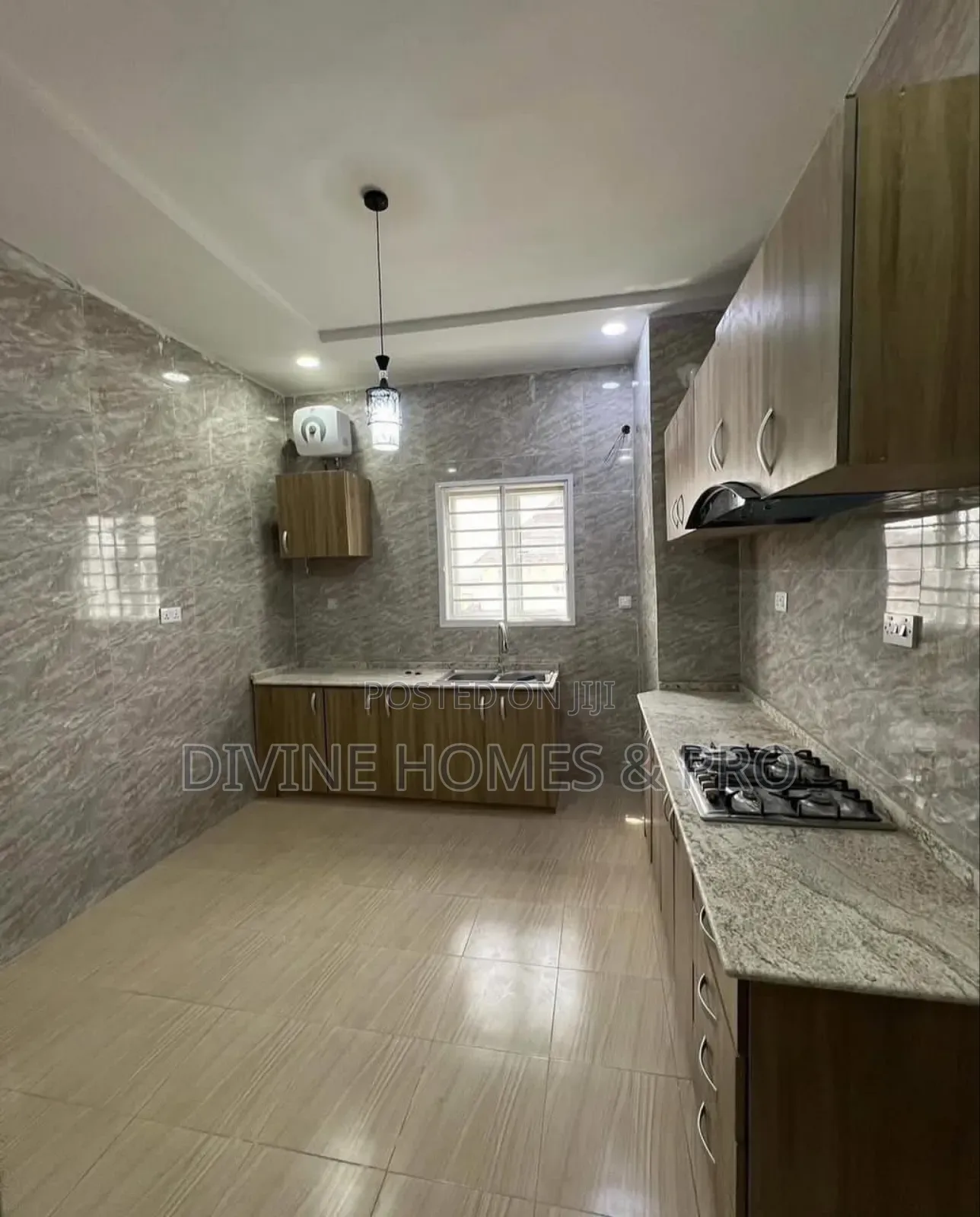 3bdrm Block of Flats in Wuye for sale in Wuye