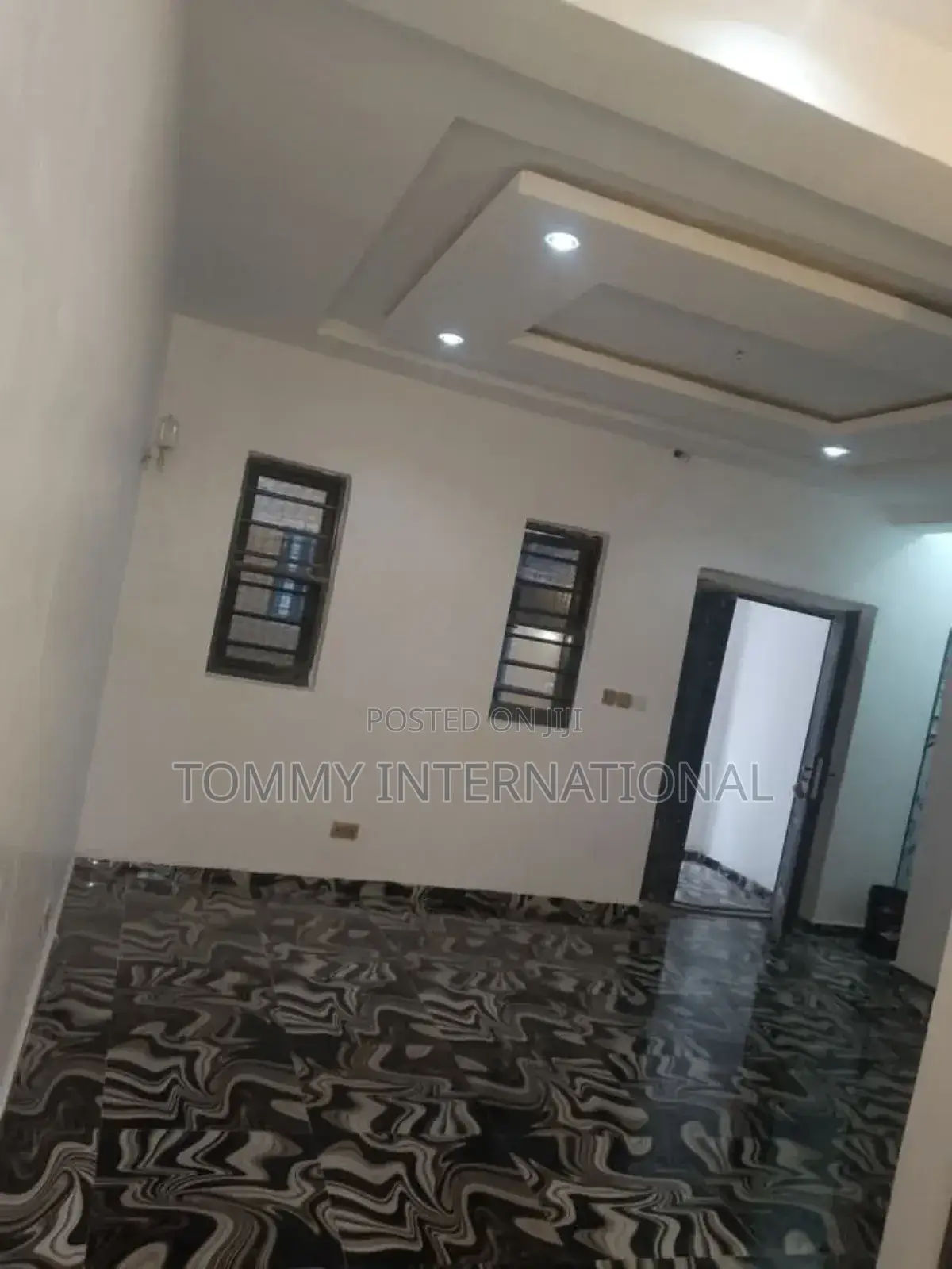 2bdrm Block of Flats in Queen'S Park Estate, Port-Harcourt for rent in Port-Harcourt