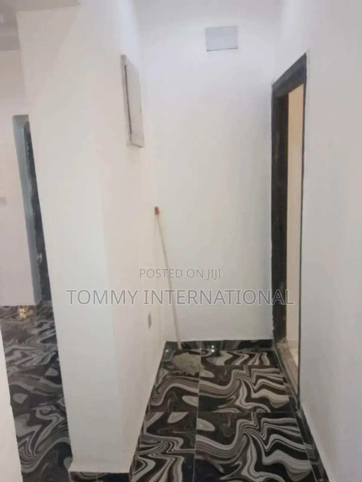 2bdrm Block of Flats in Queen'S Park Estate, Port-Harcourt for rent in Port-Harcourt