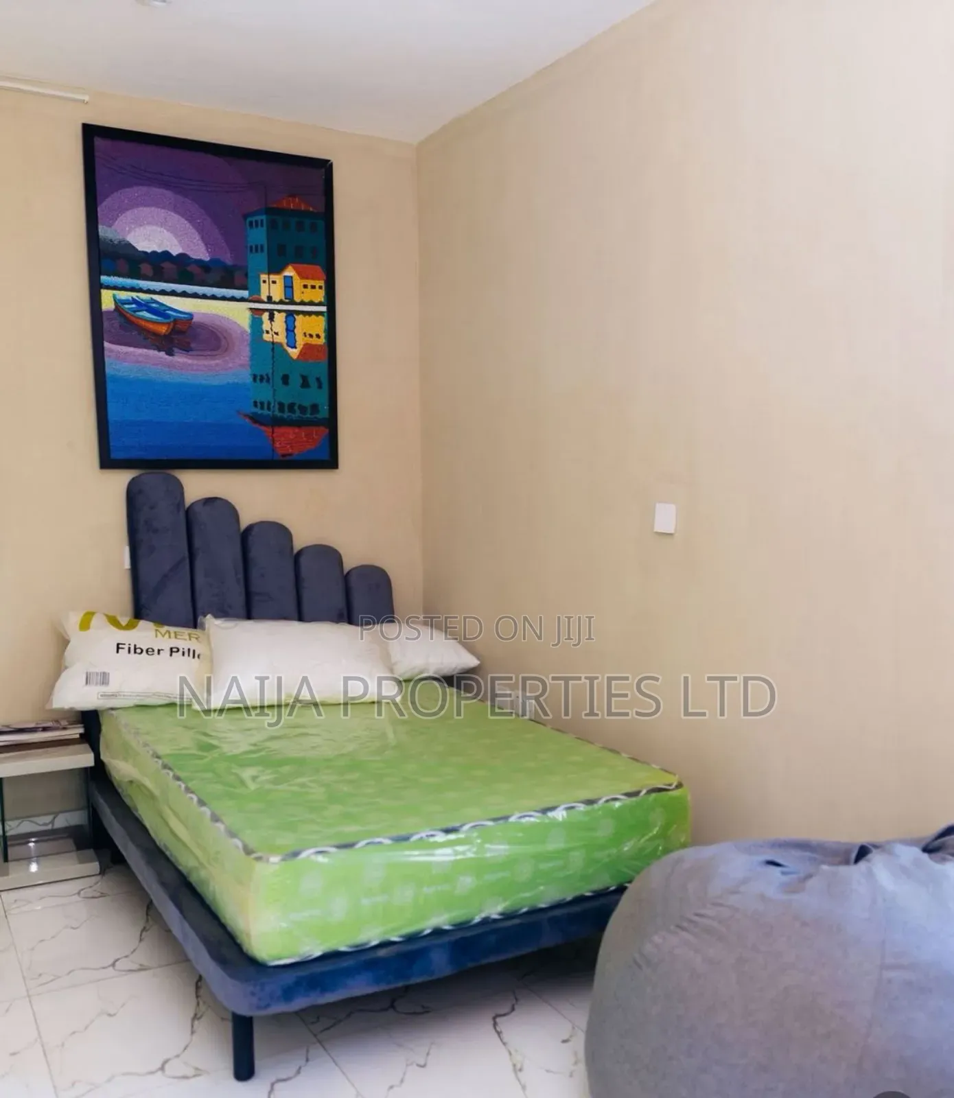 2bdrm Apartment in Surulere for sale in Surulere