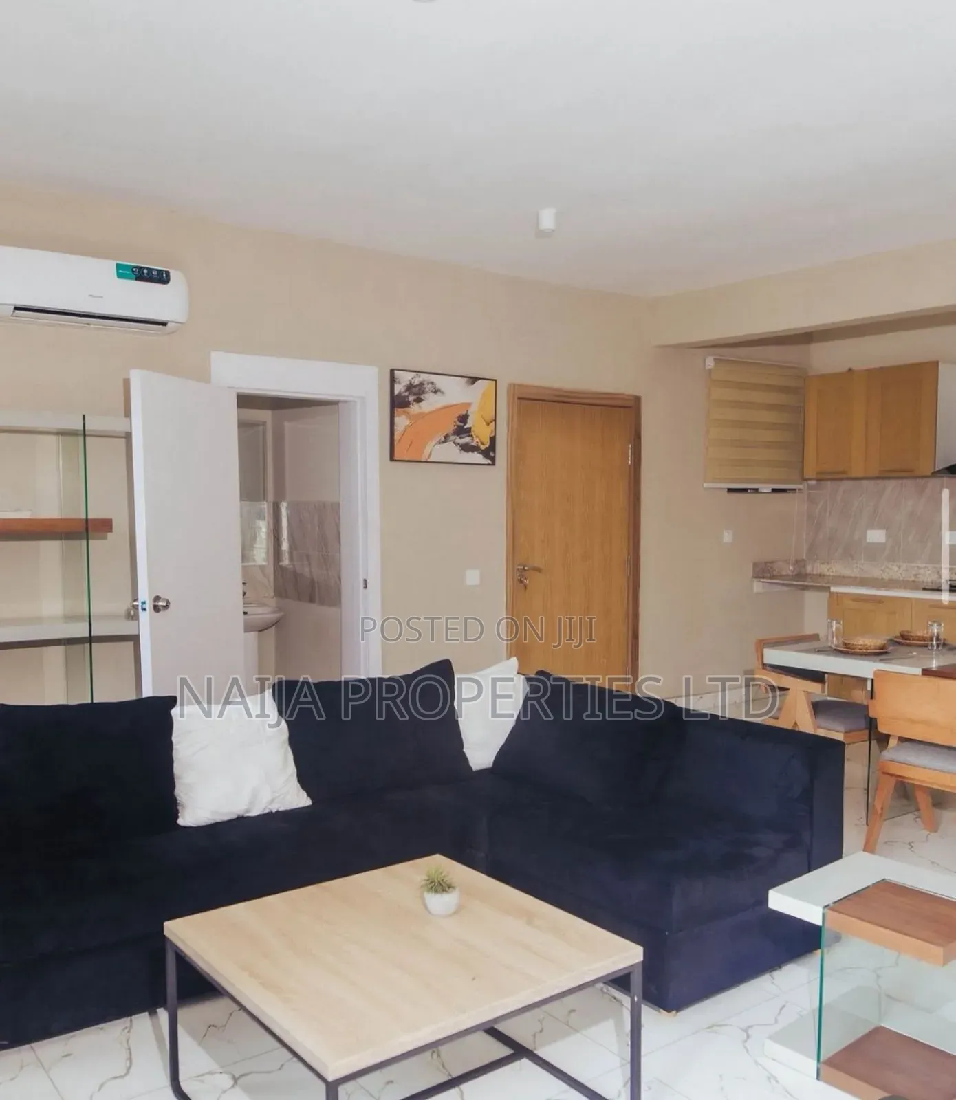 2bdrm Apartment in Surulere for sale in Surulere