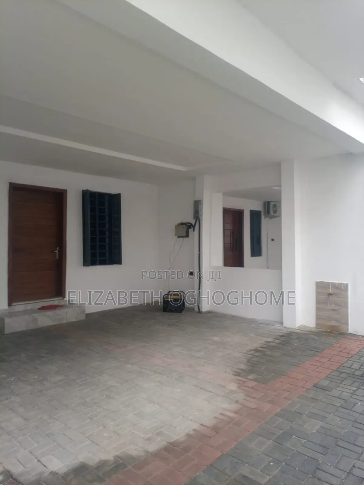 3bdrm Duplex in Abraham Adesanya Estate for sale in Abraham Adesanya Estate