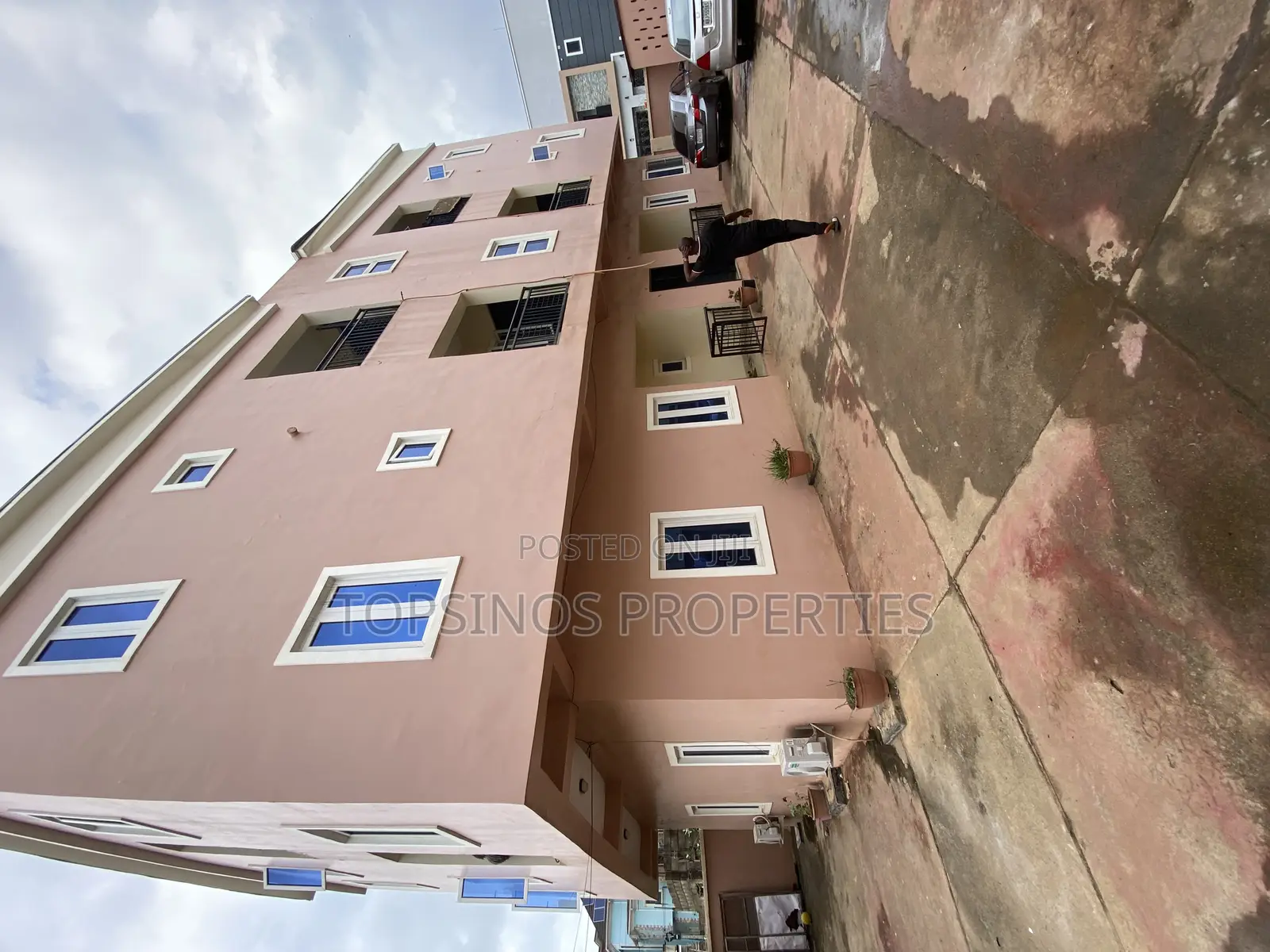 2bdrm Block of Flats in Dawaki for rent in Dawaki