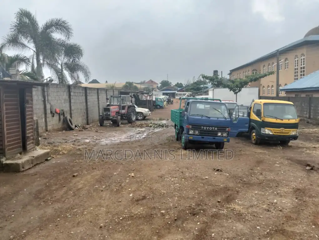 For Sale, 2 Plots of Land, Facing Ikorodu-Itokin Express in Ikorodu Garage