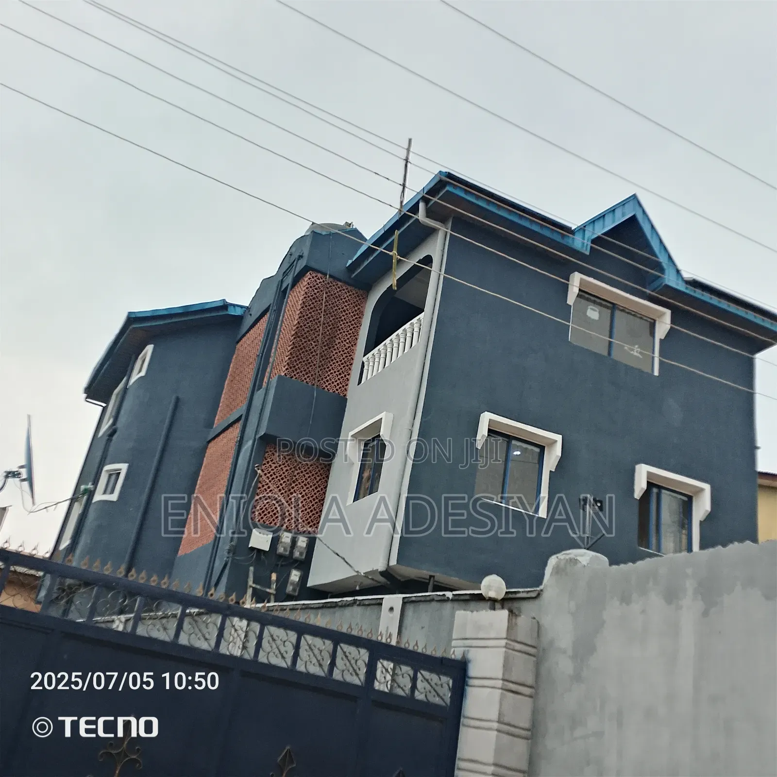 2bdrm Block of Flats in Oriokuta Junction, Agric for rent in Agric