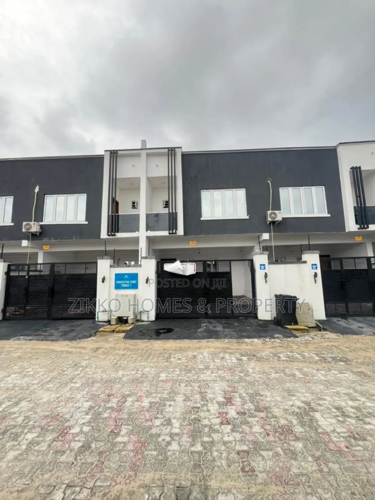 3bdrm Townhouse/Terrace in Ajah for Sale in Ajah