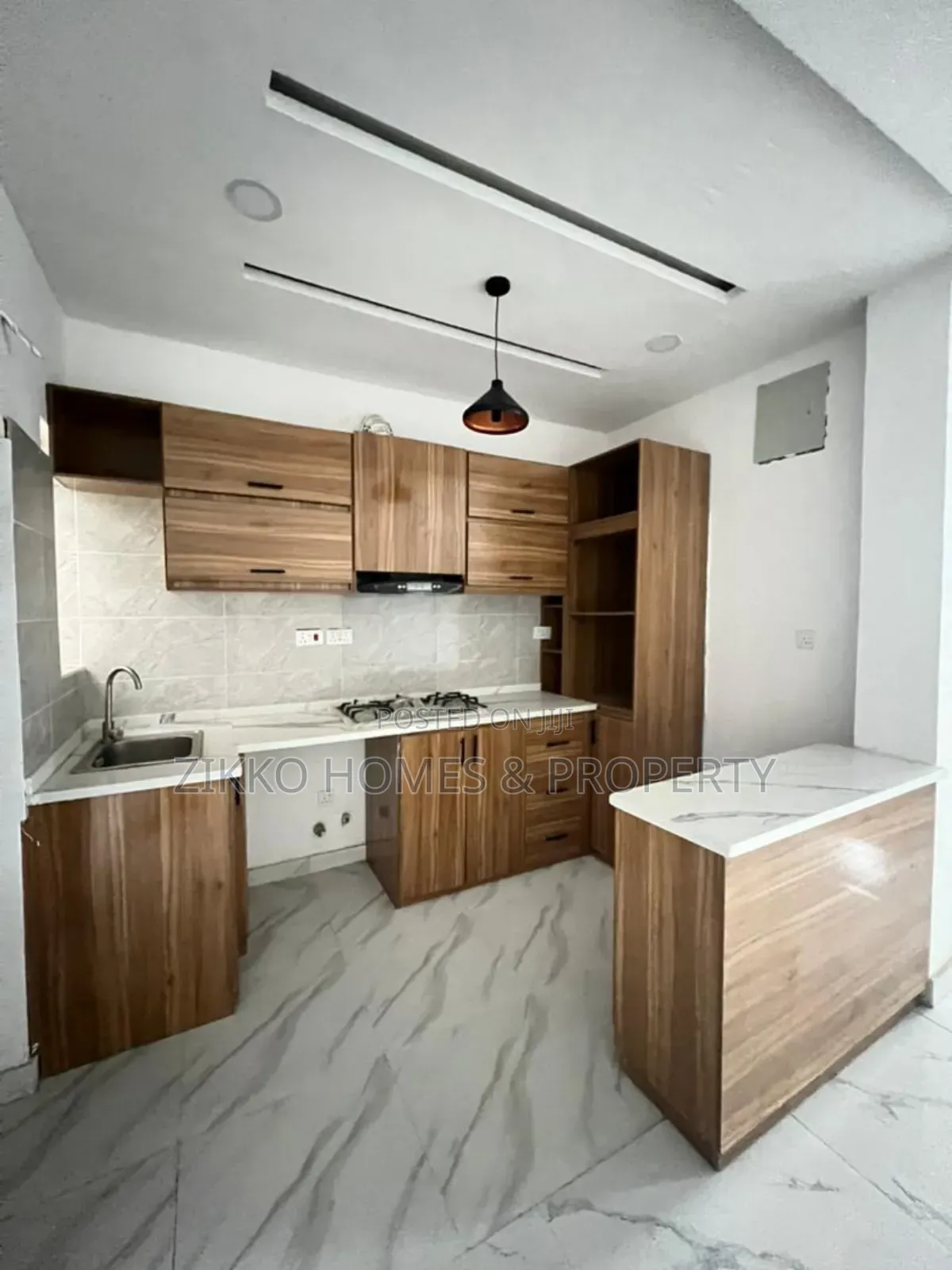 3bdrm Townhouse/Terrace in Ajah for Sale in Ajah