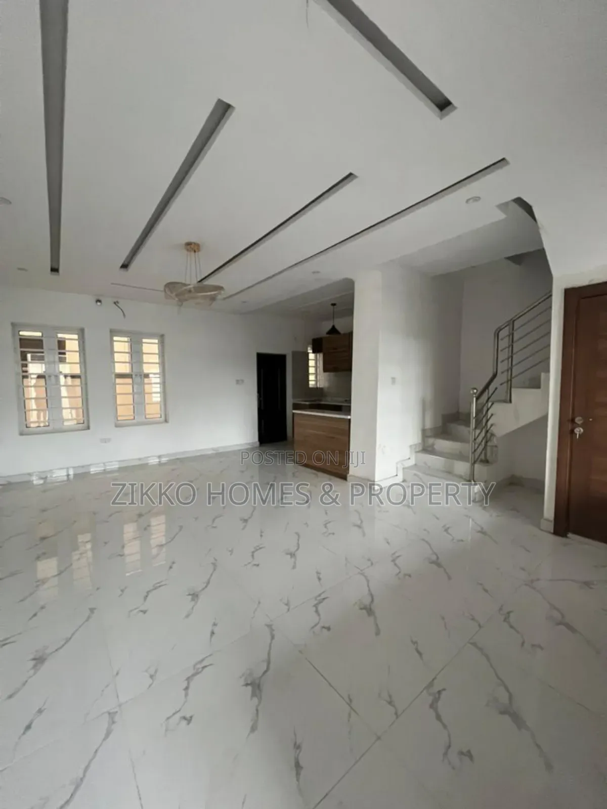 3bdrm Townhouse/Terrace in Ajah for Sale in Ajah