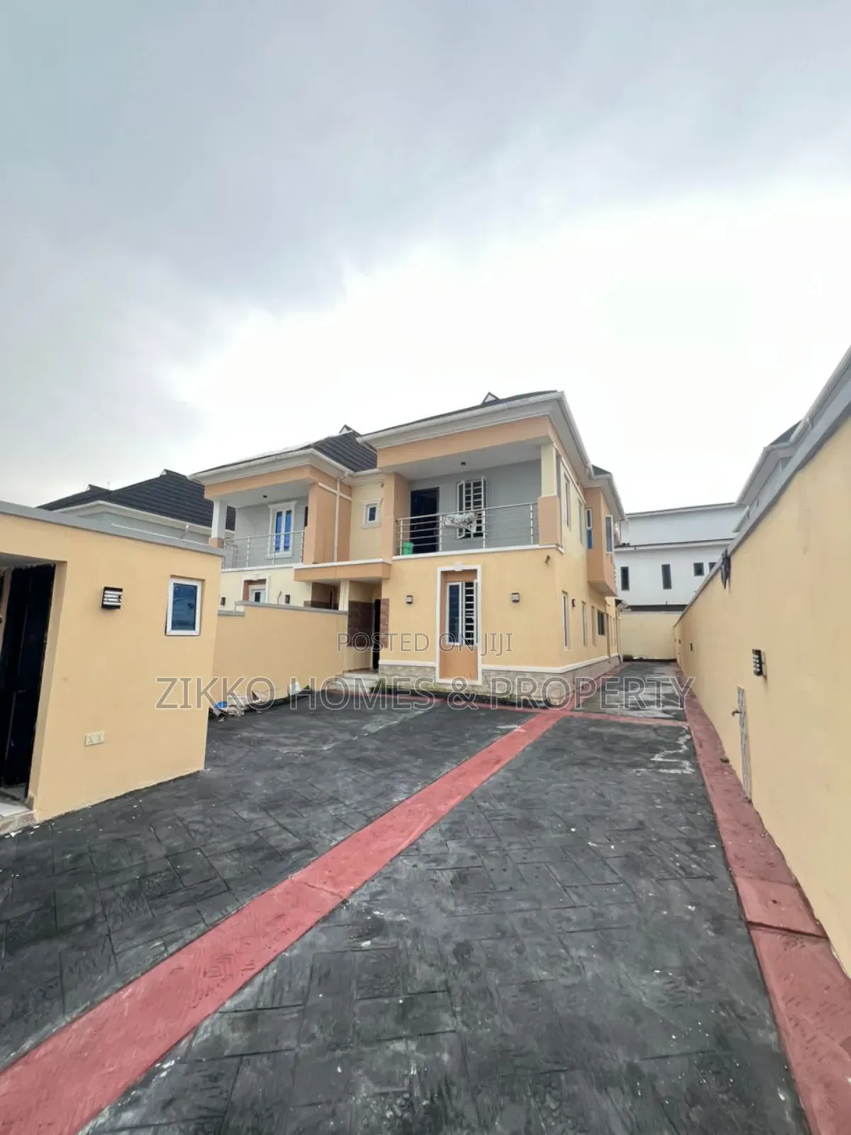 4bdrm Duplex in Ajah for sale in Ajah