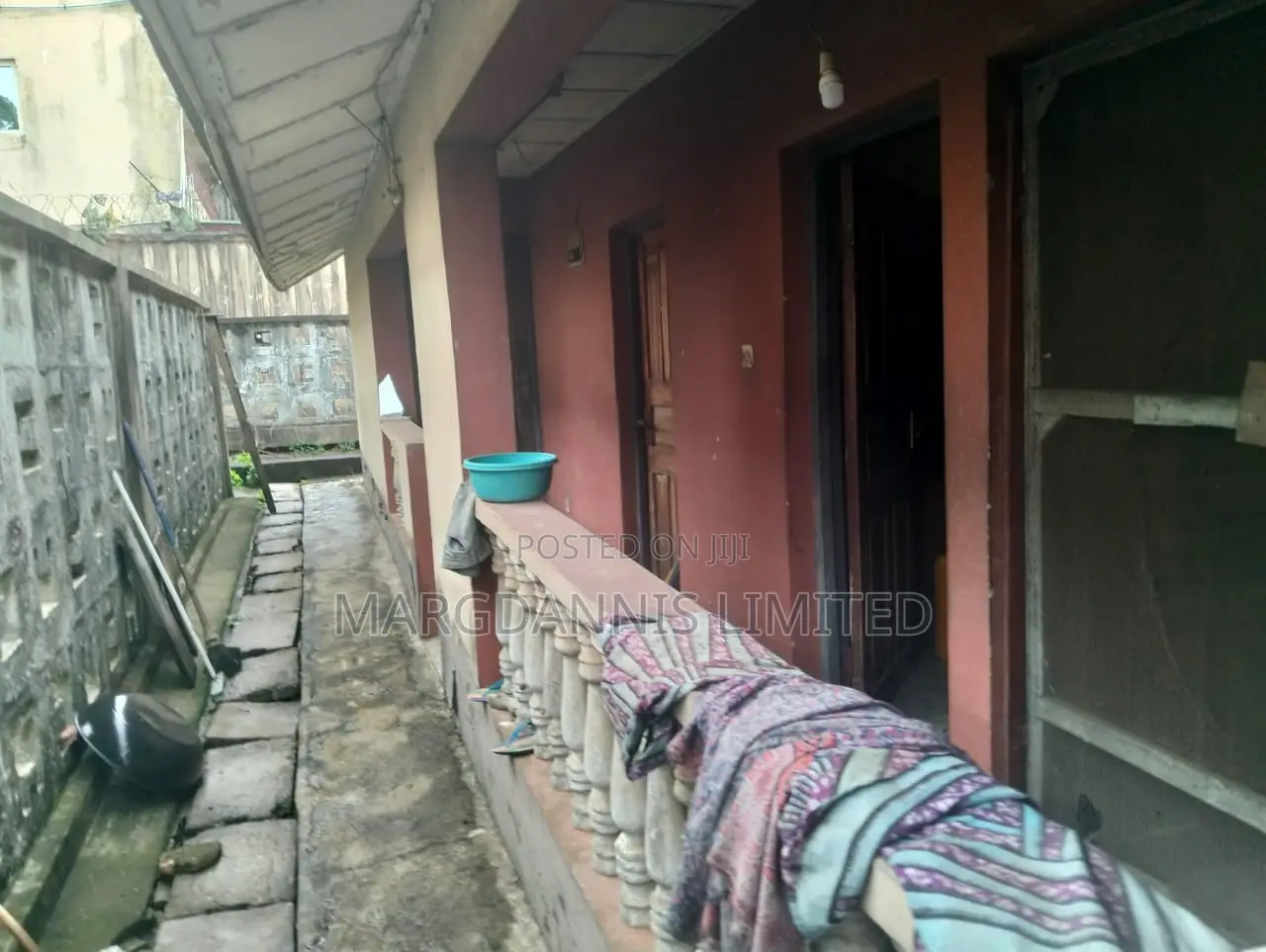 7bdrm Duplex in Gra 1, Ikorodu for sale in Ikorodu Garage