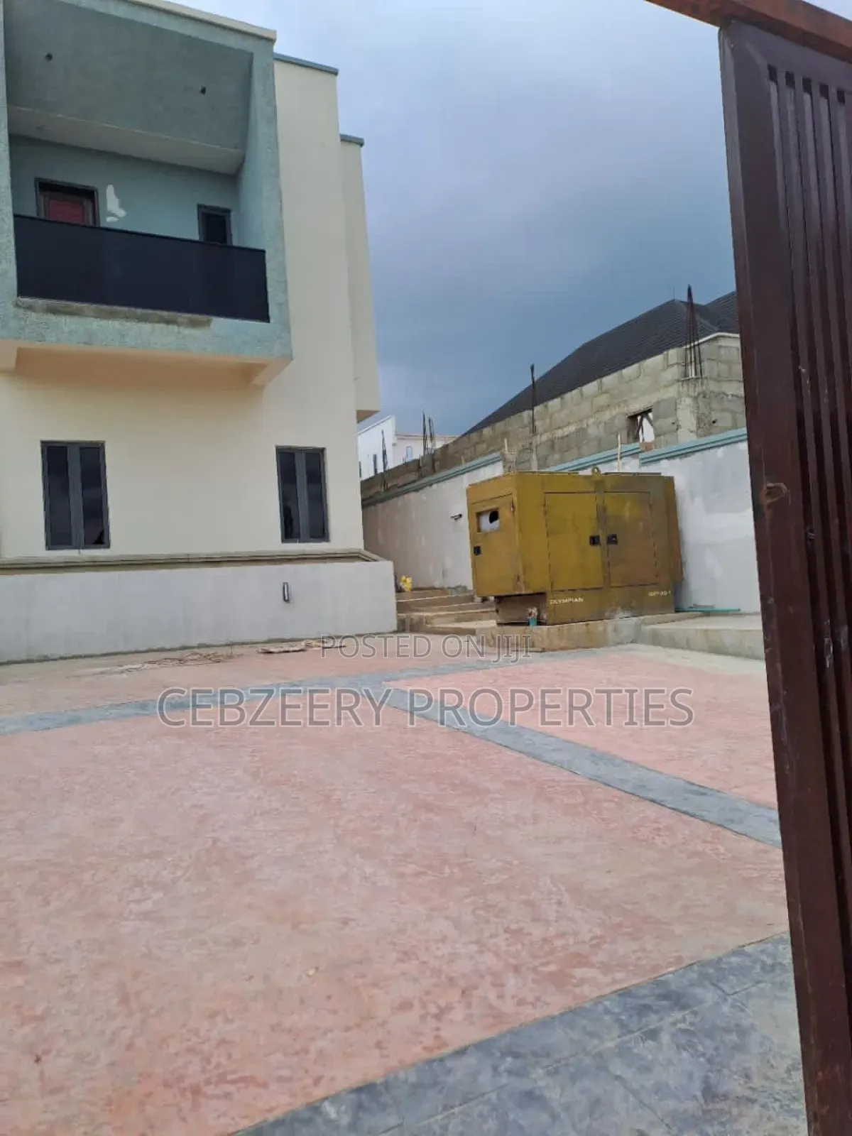 3bdrm Duplex in Omole Phase 2 for sale in Omole Phase 2