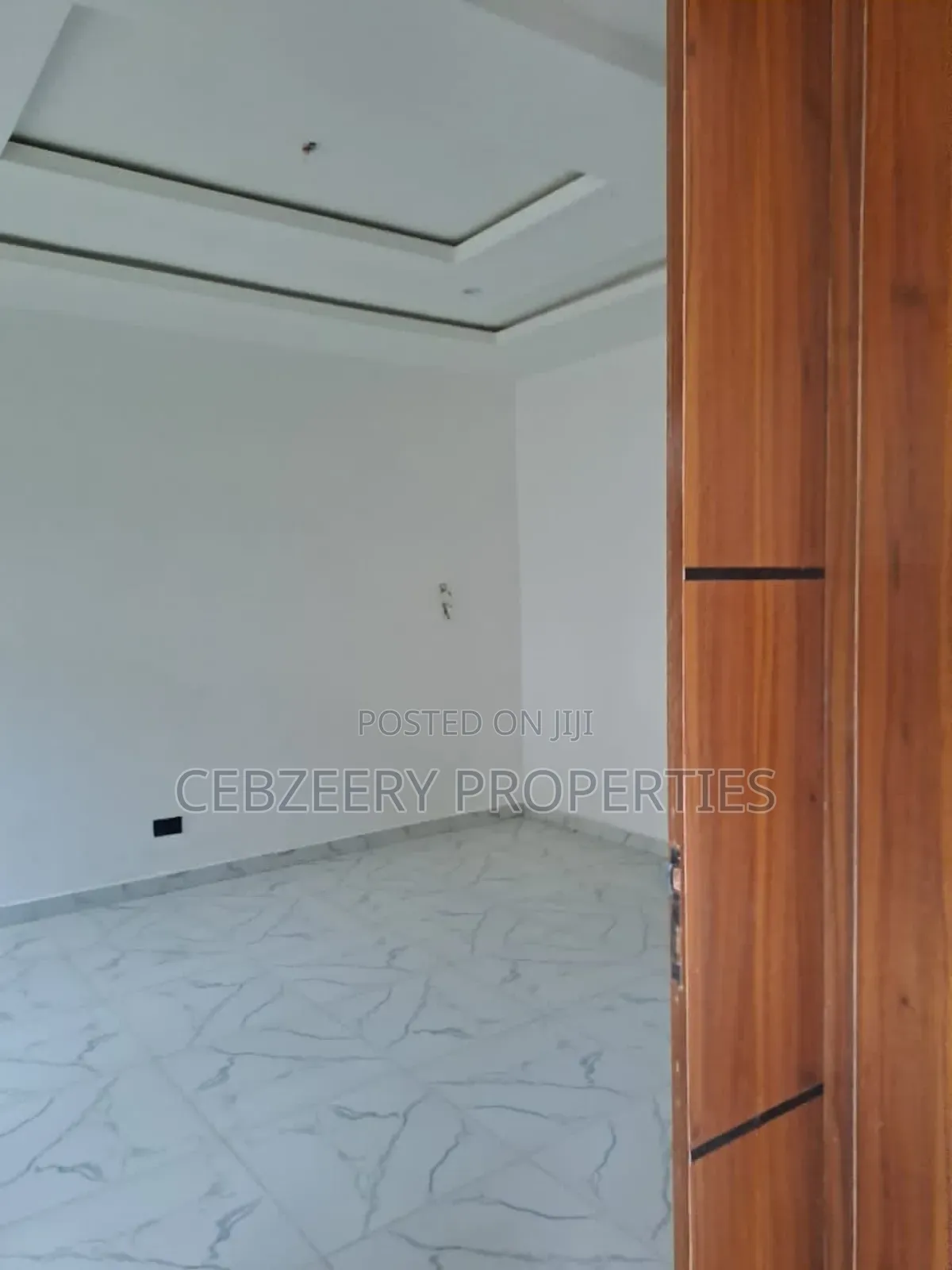3bdrm Duplex in Omole Phase 2 for sale in Omole Phase 2