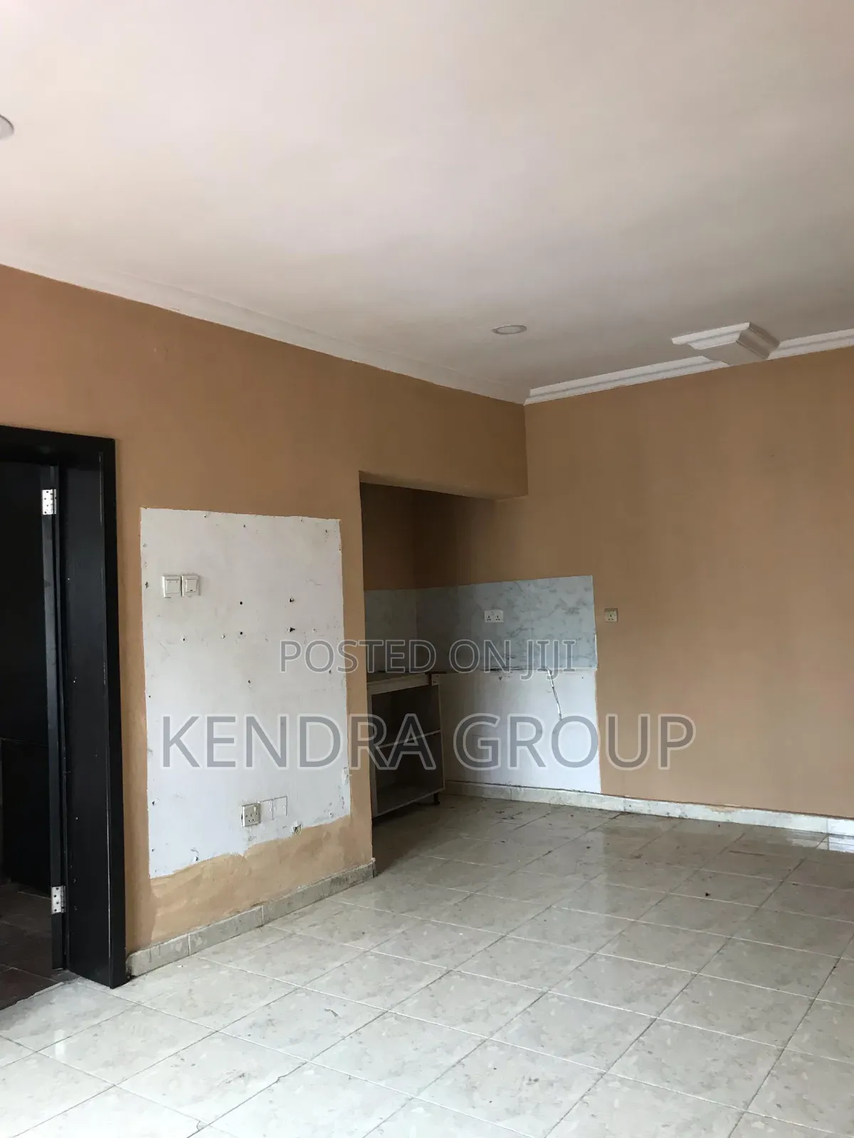 1bdrm Block of Flats in Lekki Phase 1 for rent in Lekki Phase 1