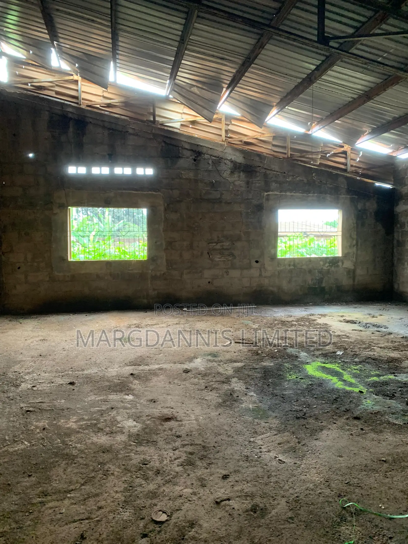 400 SQMS Warehouse for Lease by Lucky Fibre Ikorodu in Adamo