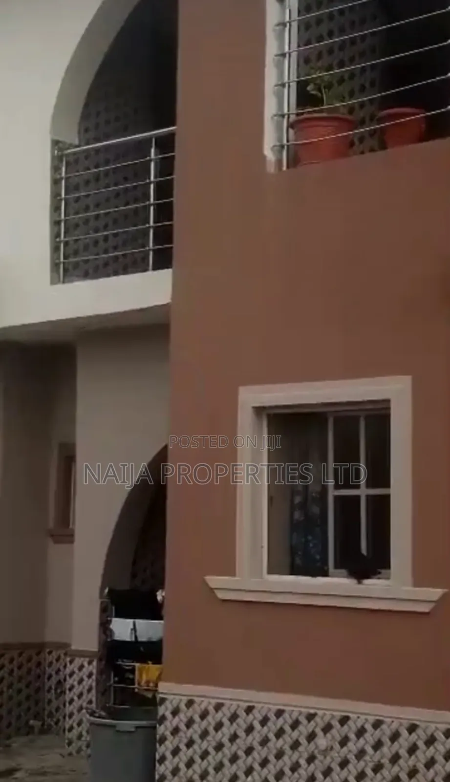 2bdrm Block of Flats in Langbasa, Ajah for sale in Ajah