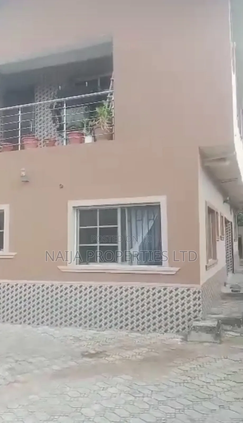 2bdrm Block of Flats in Langbasa, Ajah for sale in Ajah