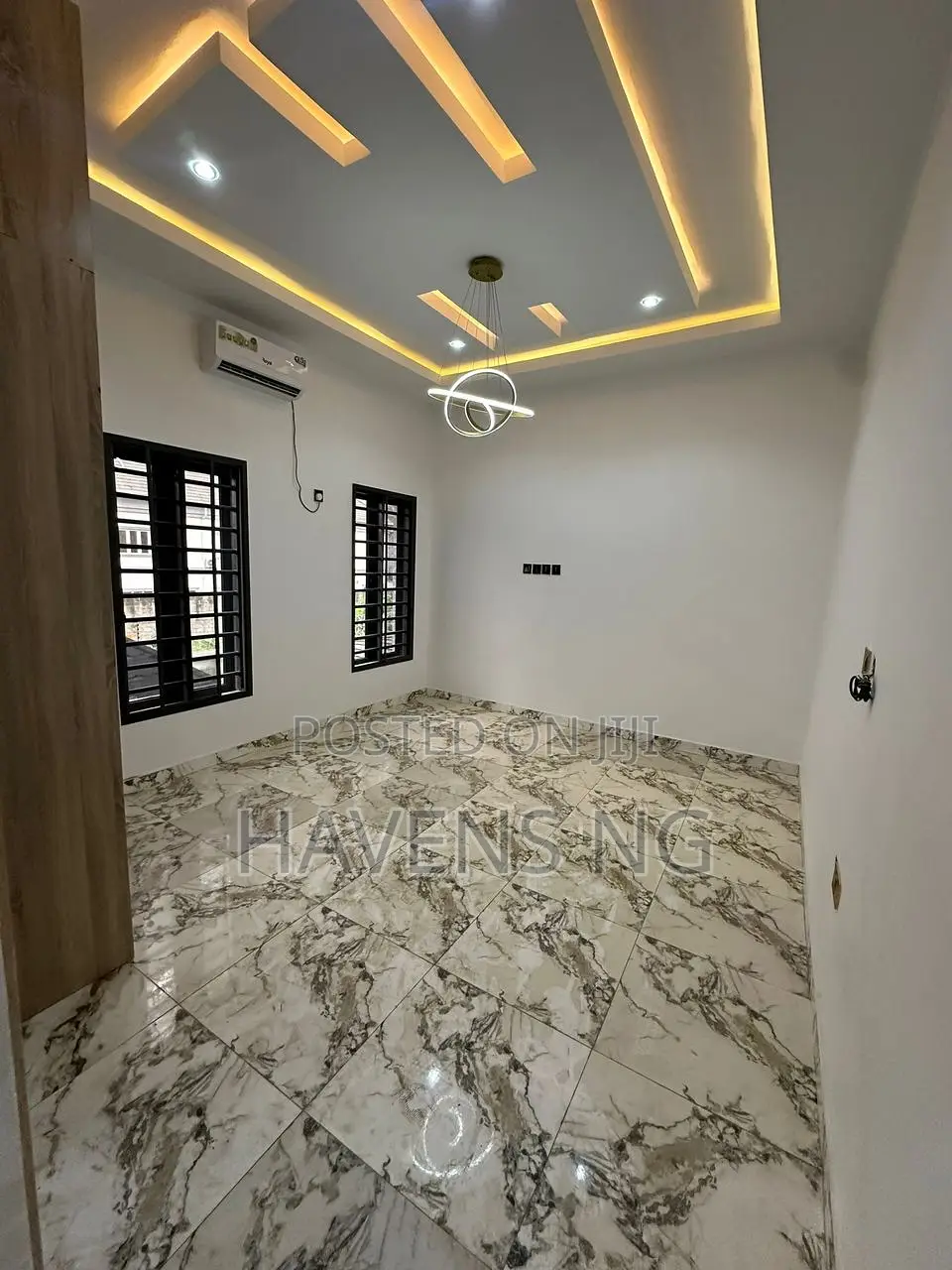4bdrm Duplex in Life Camp for sale in Life Camp