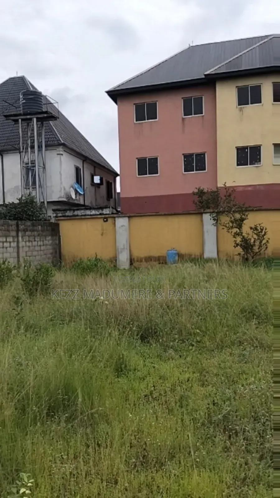 For Sale : Non Functional Sch. Off Eastwest Rd by Obirikwere in Port-Harcourt