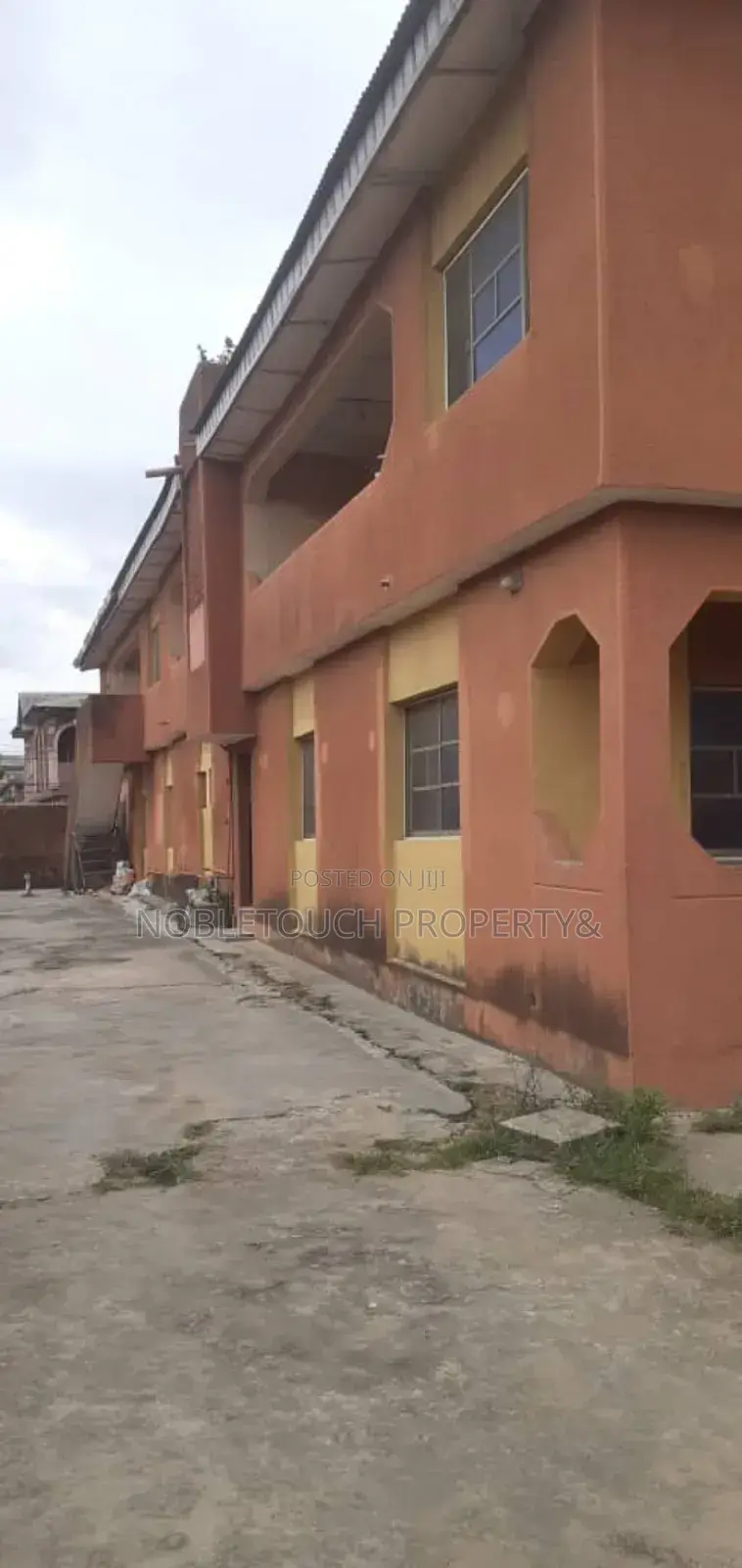 3bdrm Block of Flats in Agbe Road, New Oko for sale in New Oko Oba