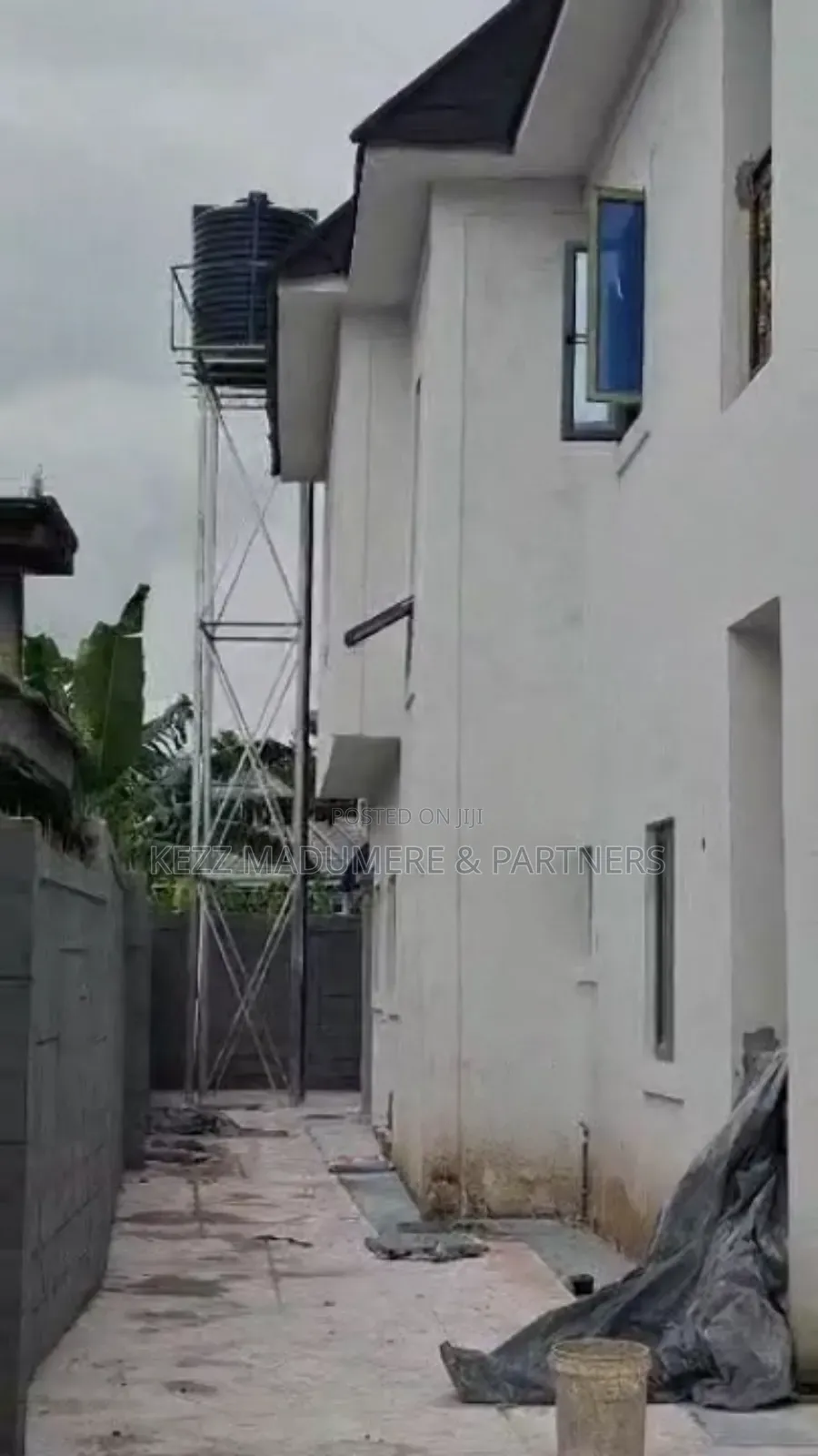 4bdrm Duplex in In An Estate Sars, Port-Harcourt for sale in Port-Harcourt