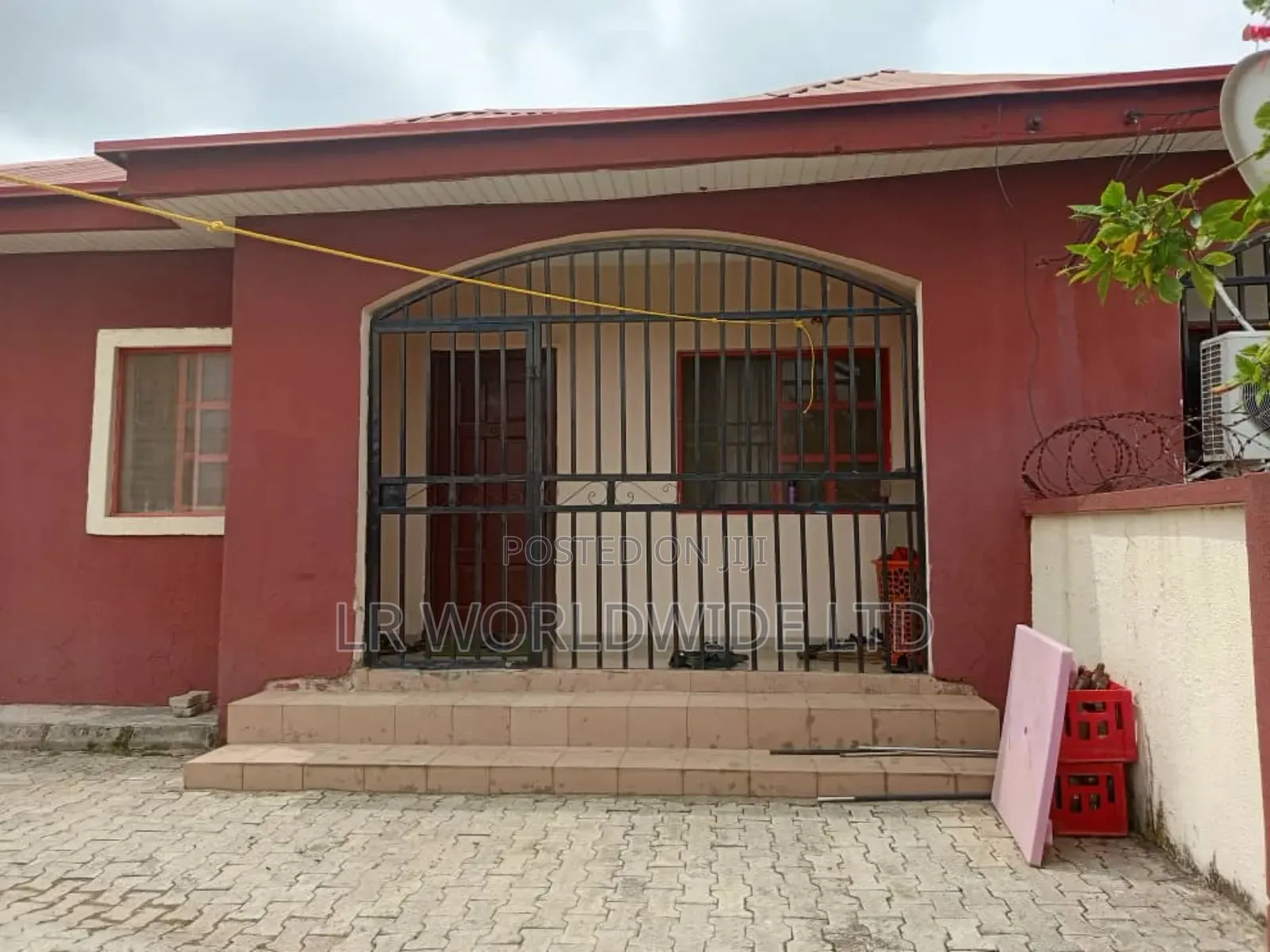 2bdrm Bungalow in Trademore, Lugbe District for sale in Lugbe District