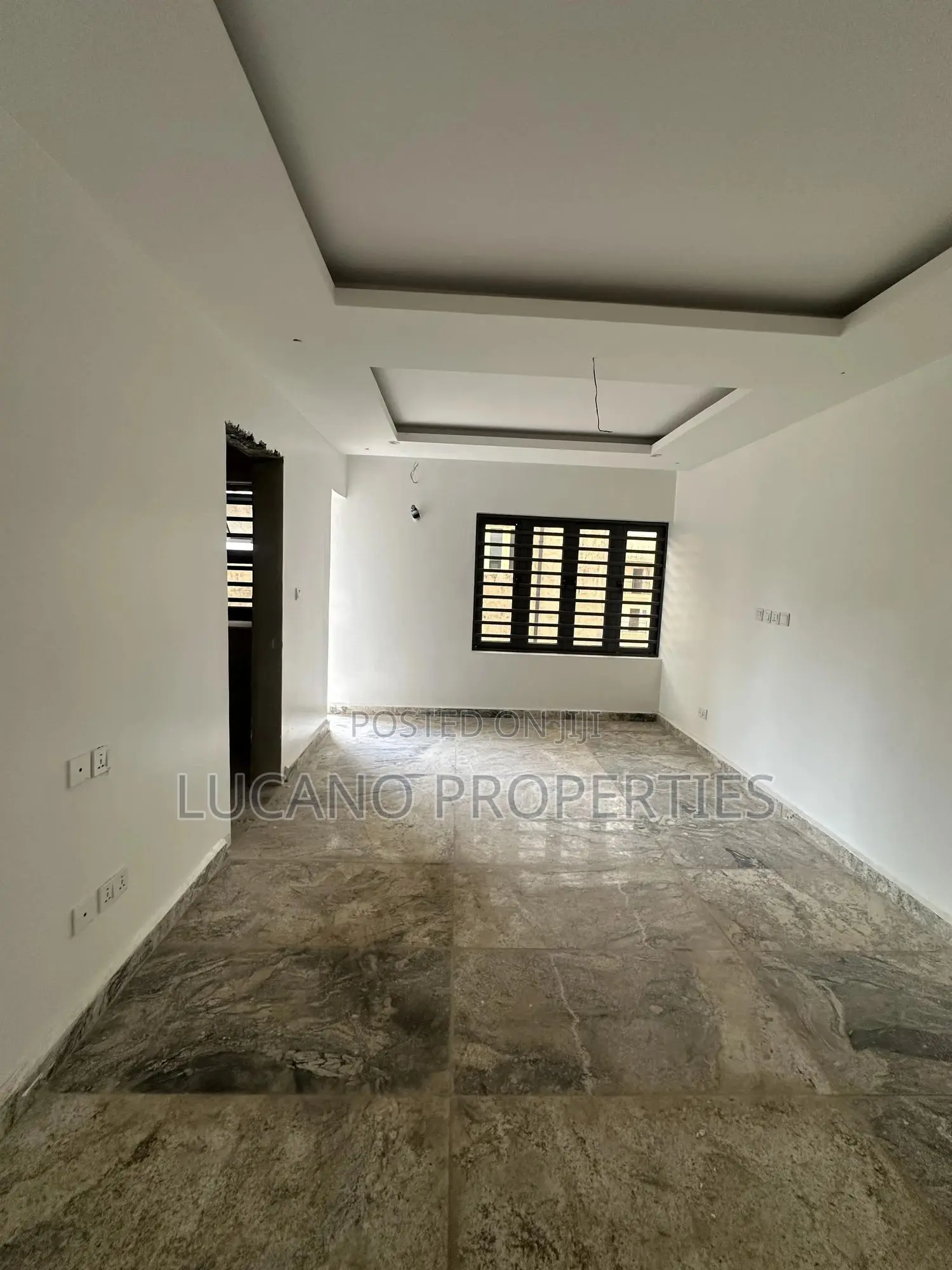 3bdrm Block of Flats in Wuye District for sale in Wuye