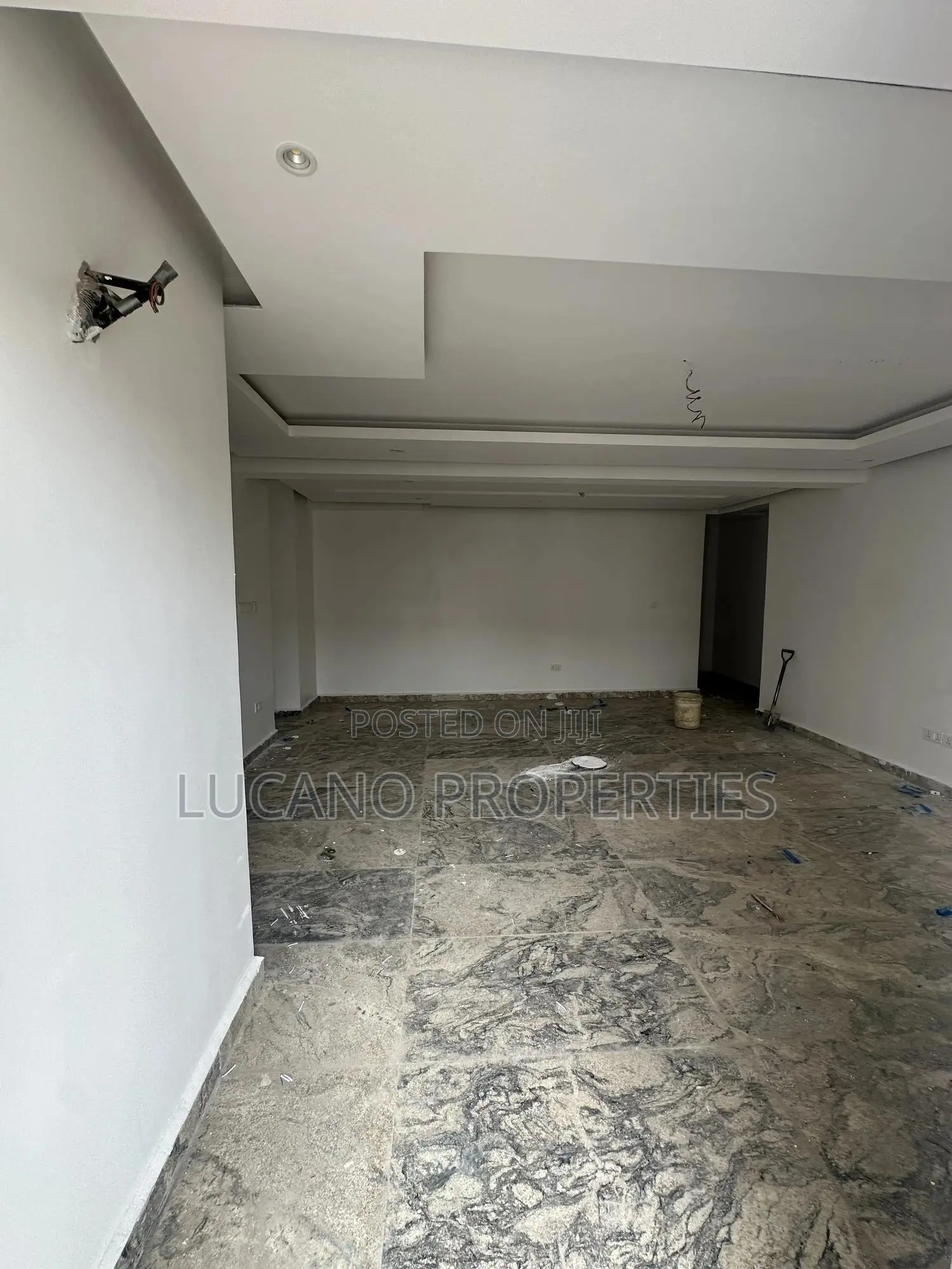 3bdrm Block of Flats in Wuye District for sale in Wuye
