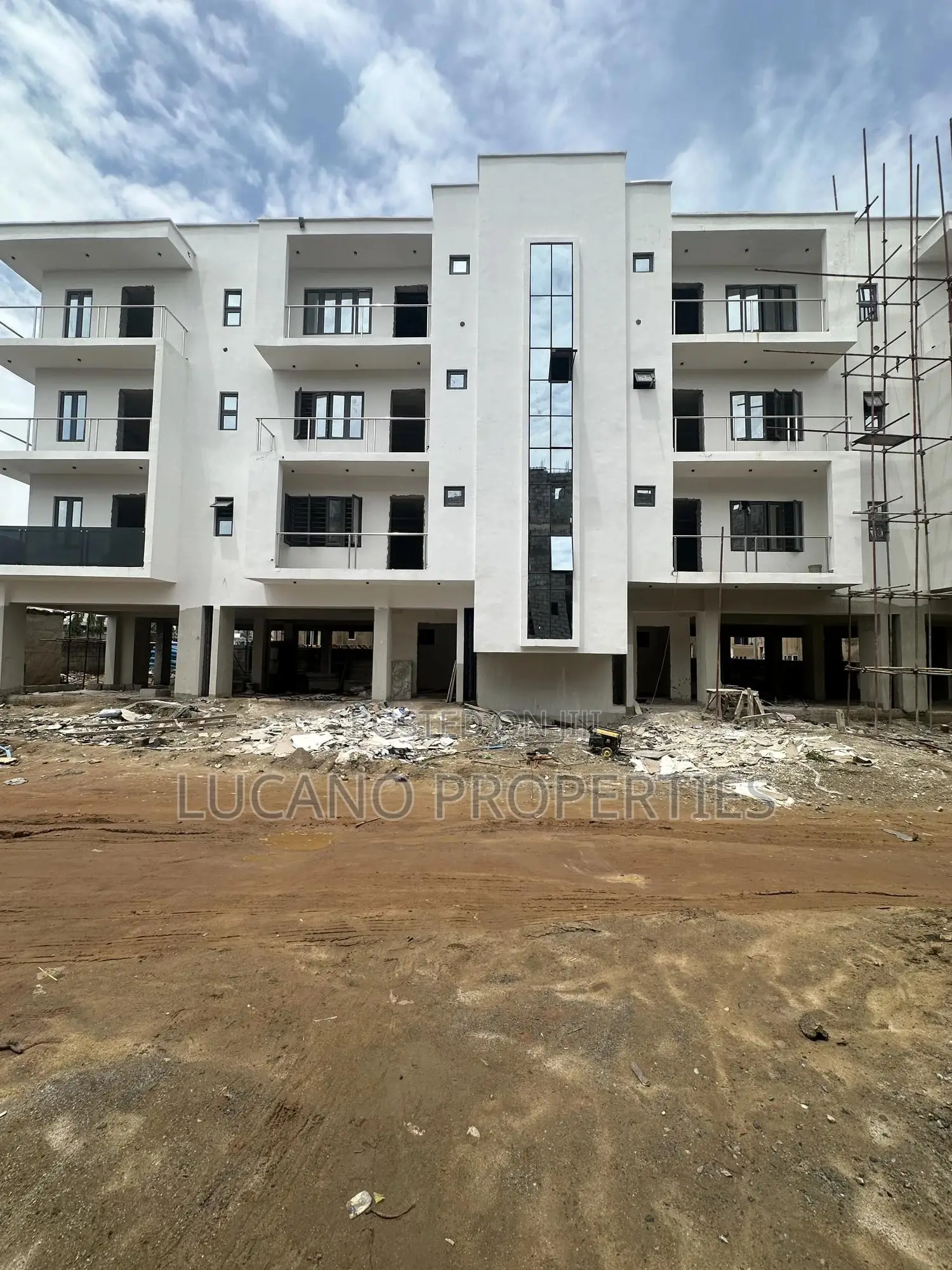 3bdrm Block of Flats in Wuye District for sale in Wuye