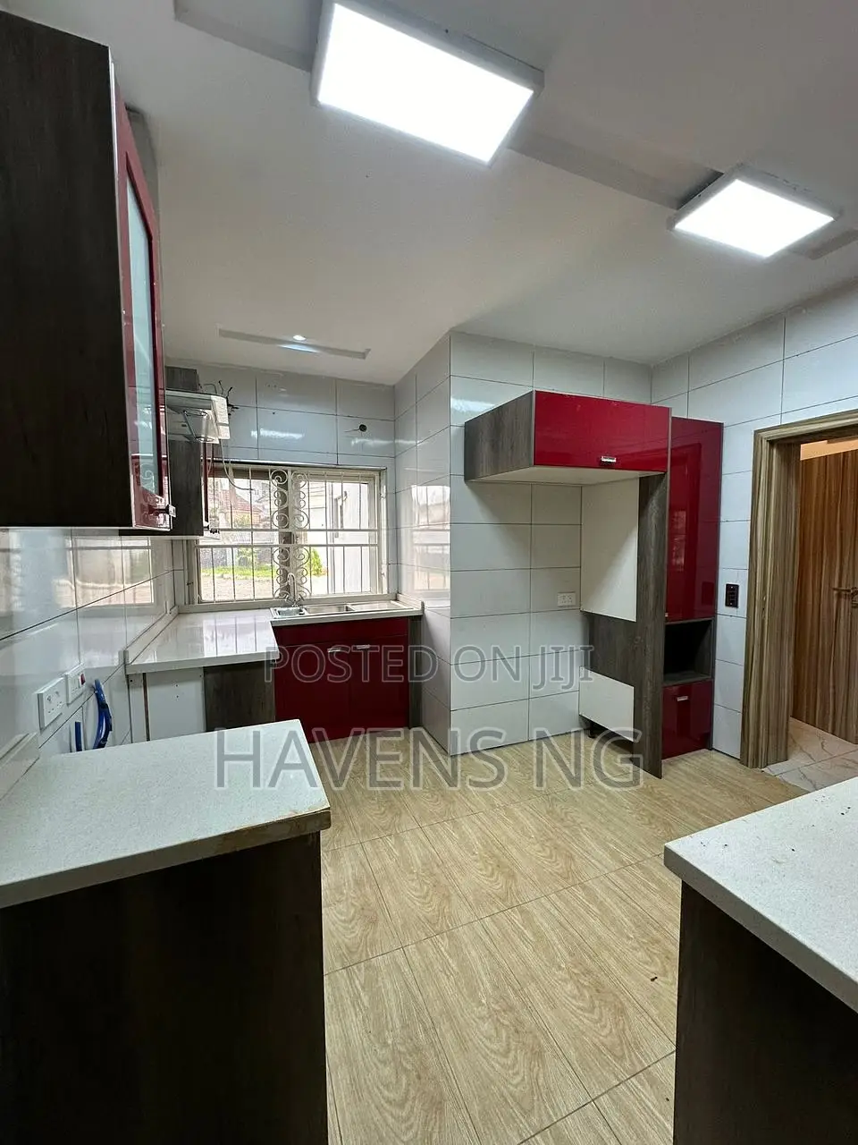 4bdrm Duplex in Durumi for sale in Durumi