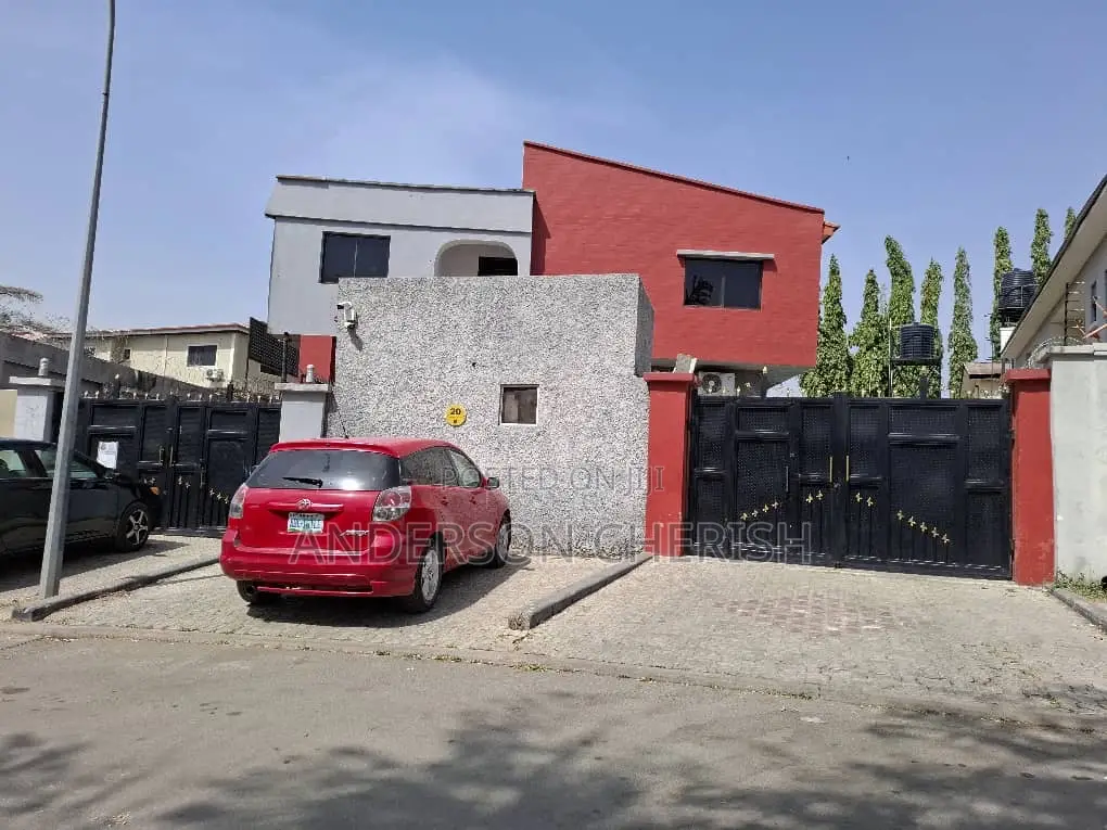 16bdrm Duplex in Maitama for sale in Maitama