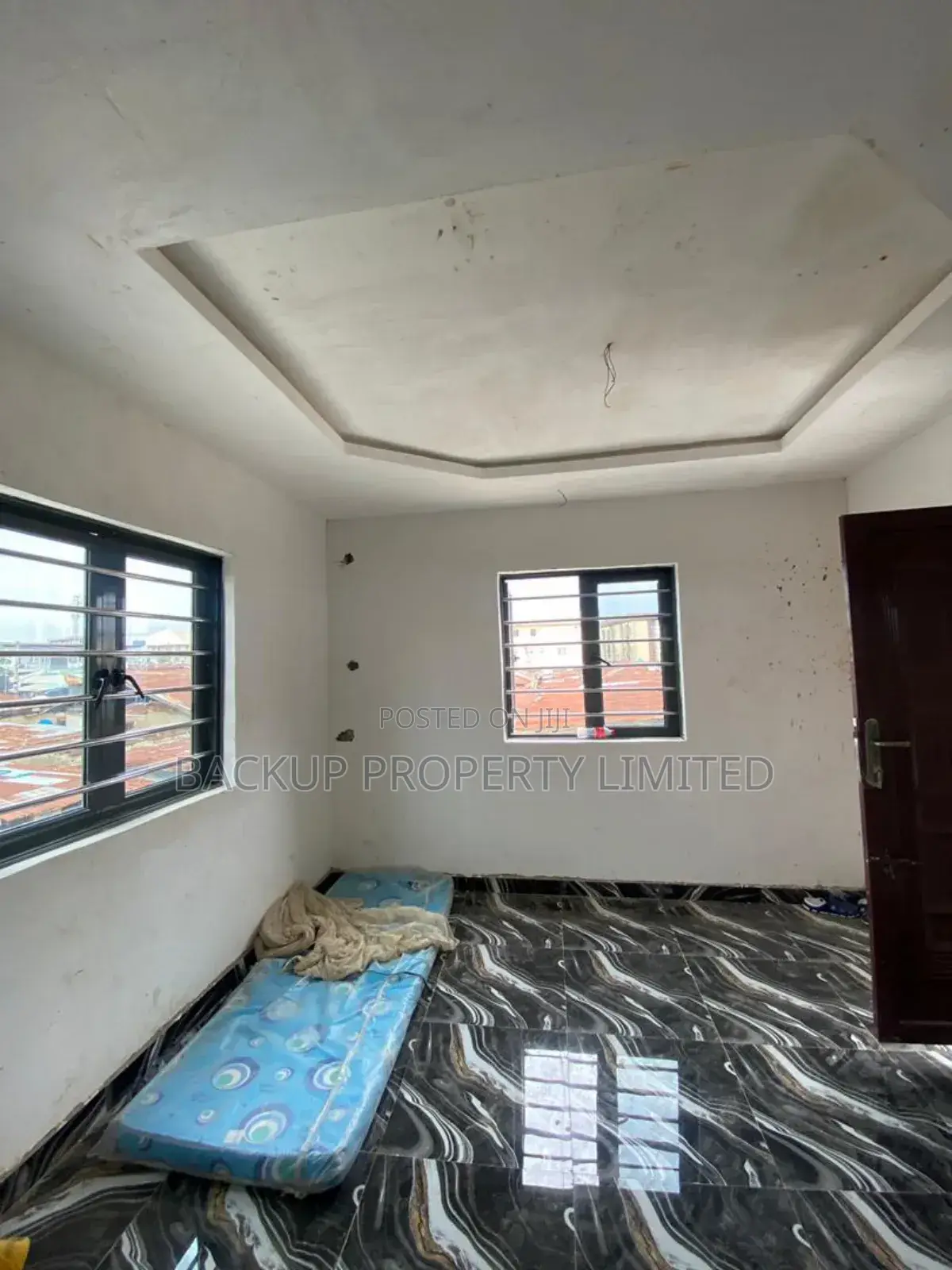 Mini Flat In Shomolu For Sale in Bariga / Shomolu