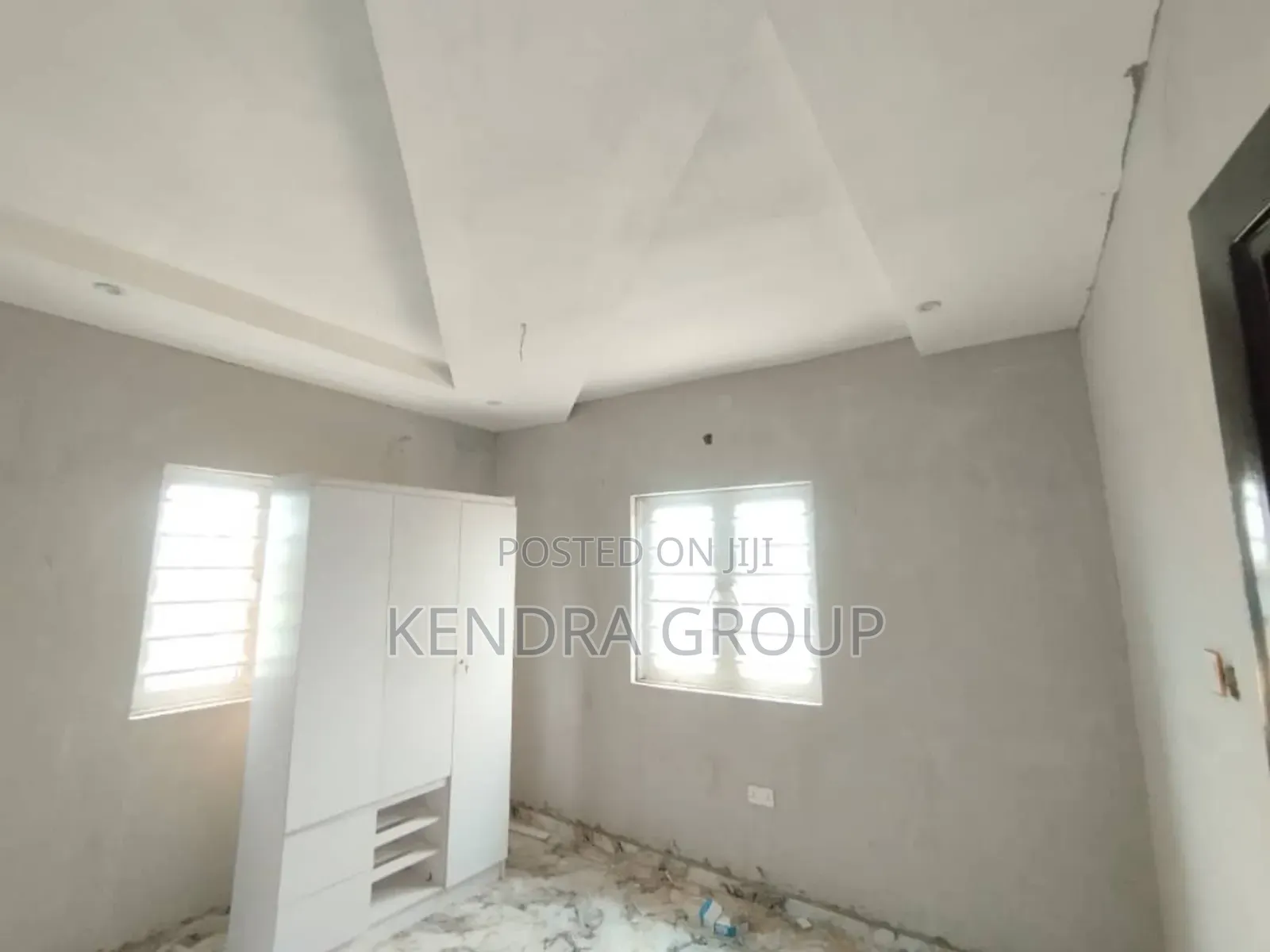 Furnished 1bdrm Block of Flats in Erunwen, Ikorodu Garage for rent in Ikorodu Garage