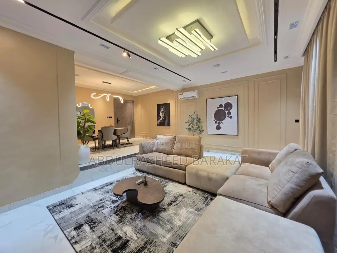 Luxury and Spacious One Bedroom Apartment in Lekki Phase 1
