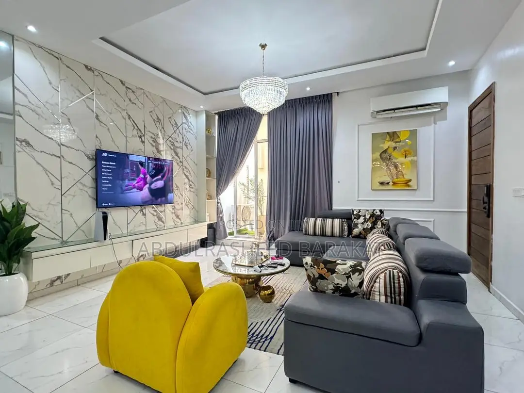 Brand New Luxury Two Bedroom Apartment in Lekki Phase 2