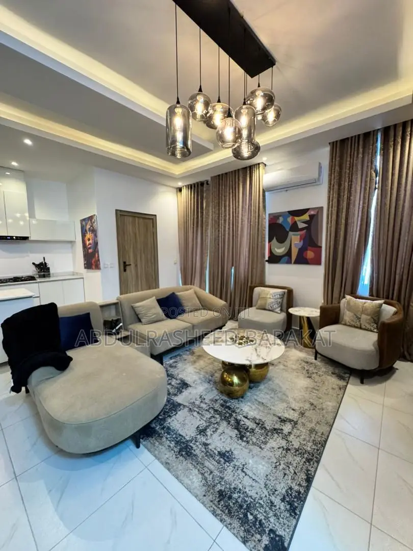 Luxury Clean Brand New Three Bedroom Apartment in Lekki Phase 1