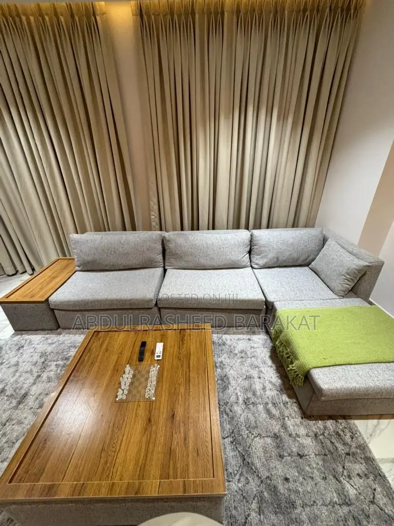 Luxury Spacious One Bedroom Apartment in Victoria Island