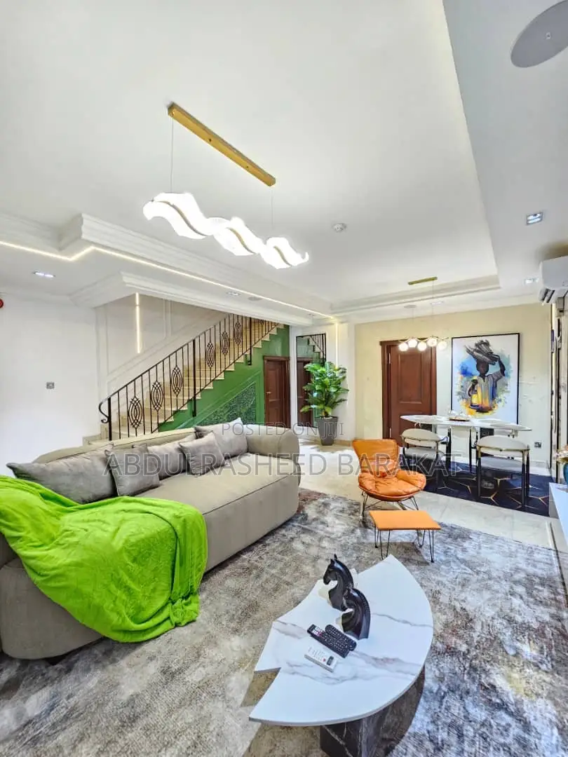Luxury Four Bedroom Apartment in Lekki Phase 1