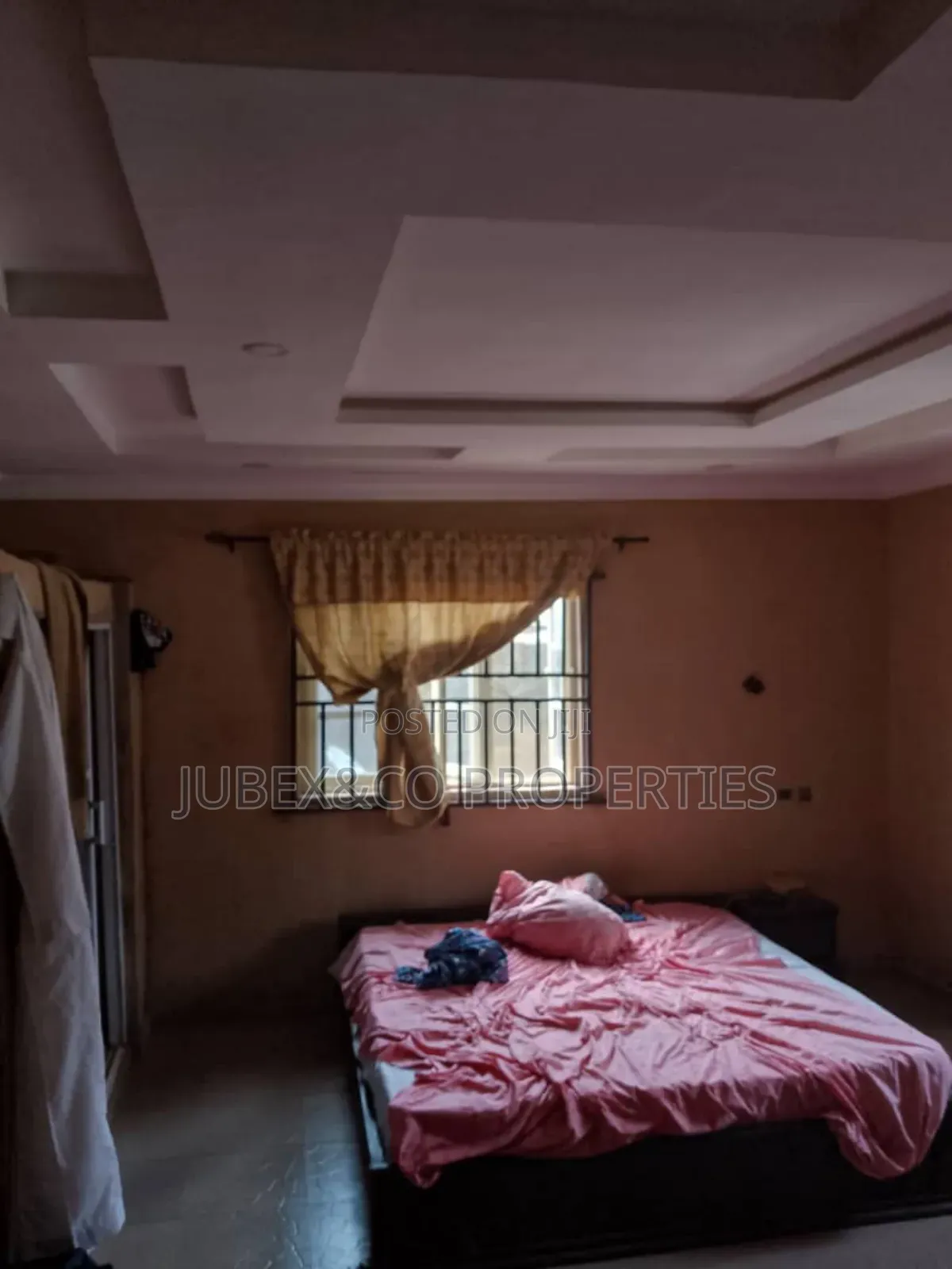 3bdrm Bungalow in Solu Total Bus Stop for sale in Ifo